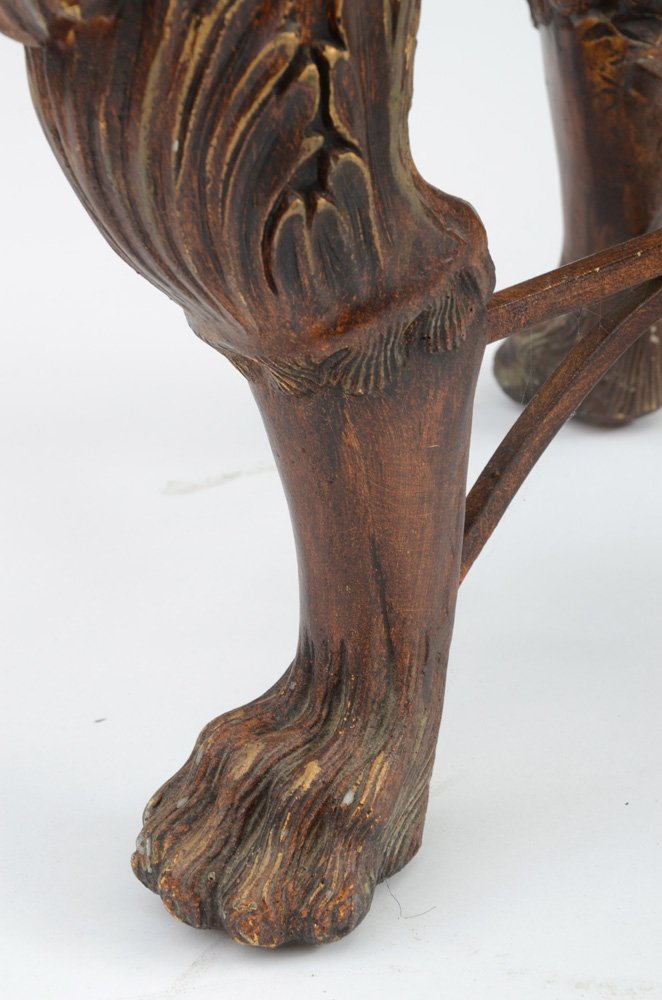 Lion Motif Plant Stand