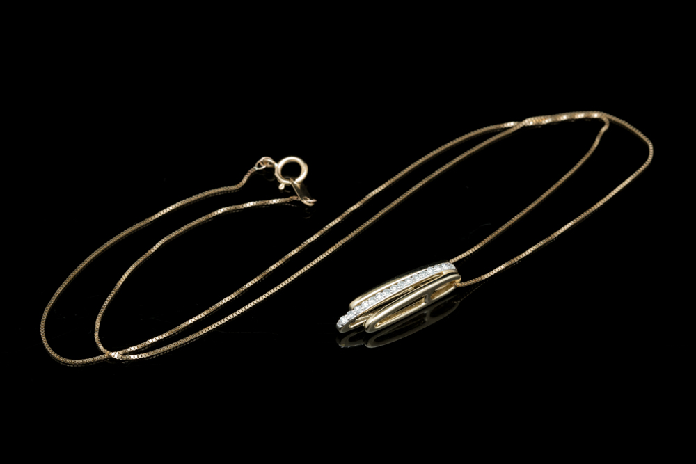 10K Yellow Gold and Diamond Pendant with Chain