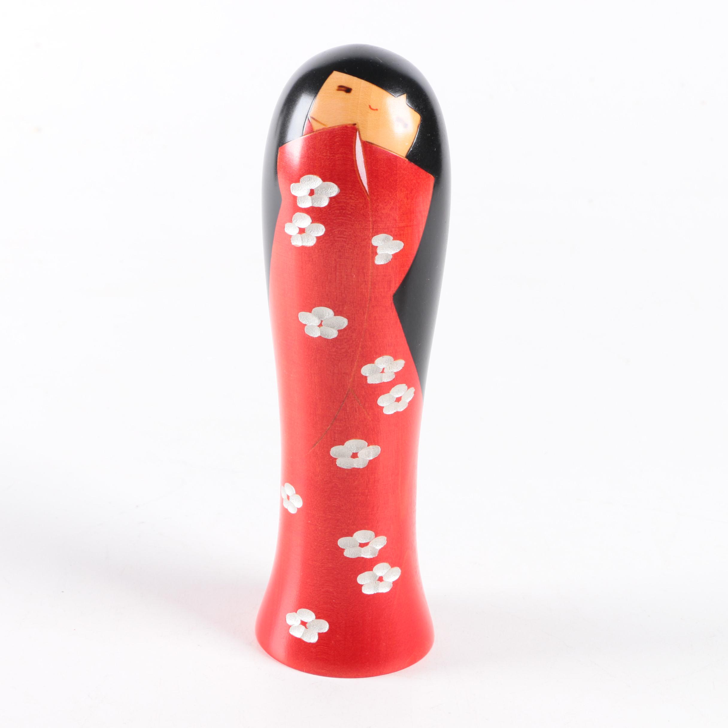 Kokeshi and Matryoshka Dolls