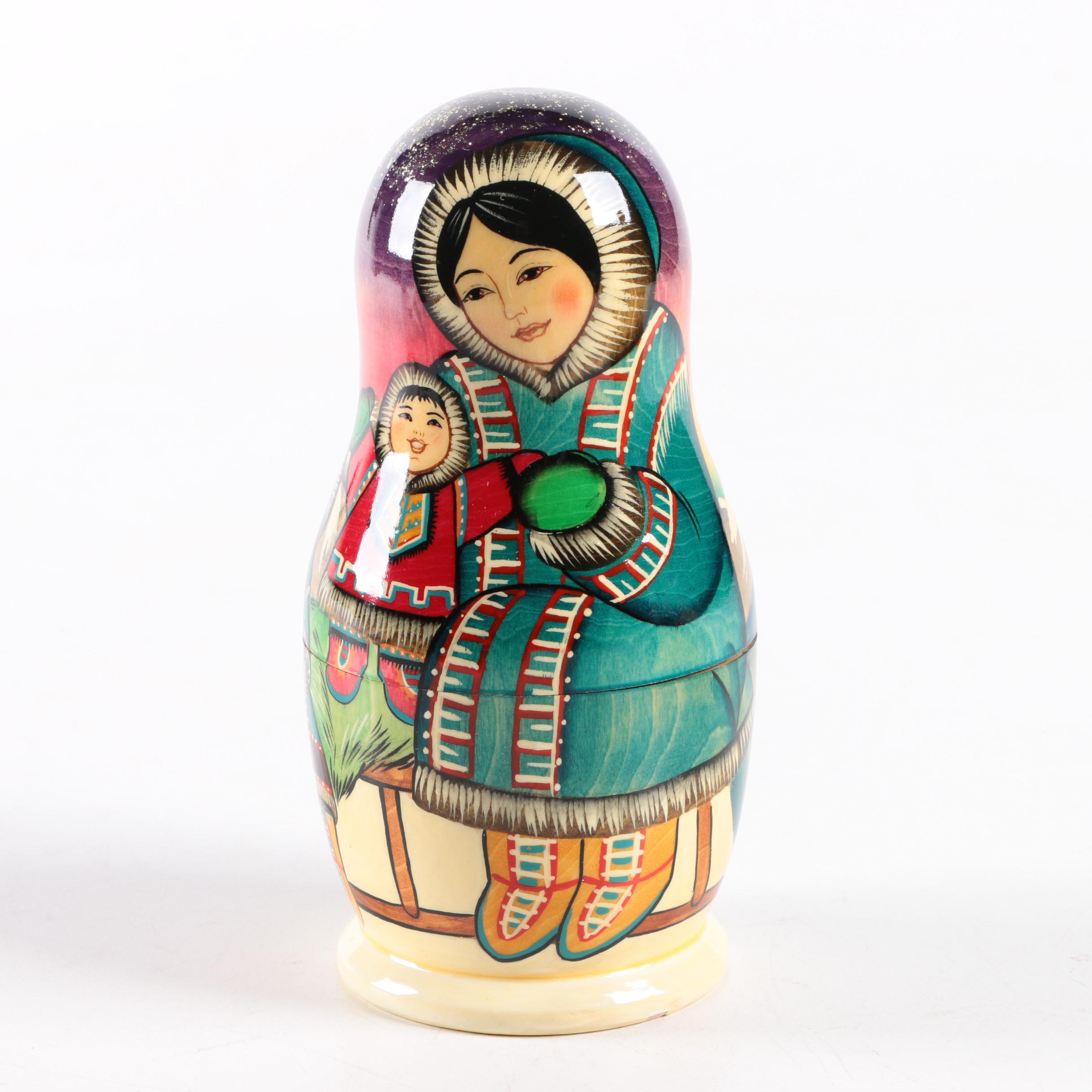 Kokeshi and Matryoshka Dolls