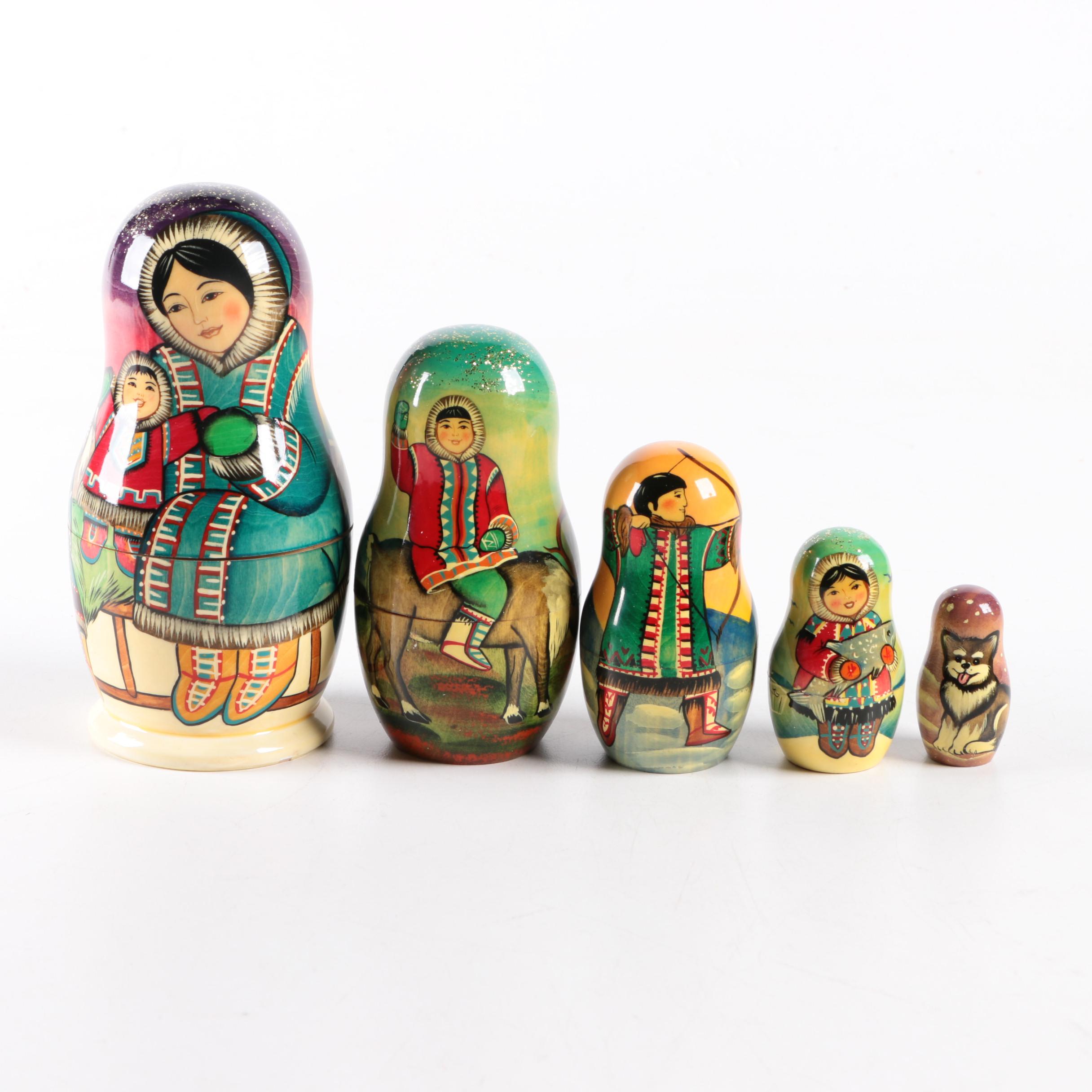 Kokeshi and Matryoshka Dolls