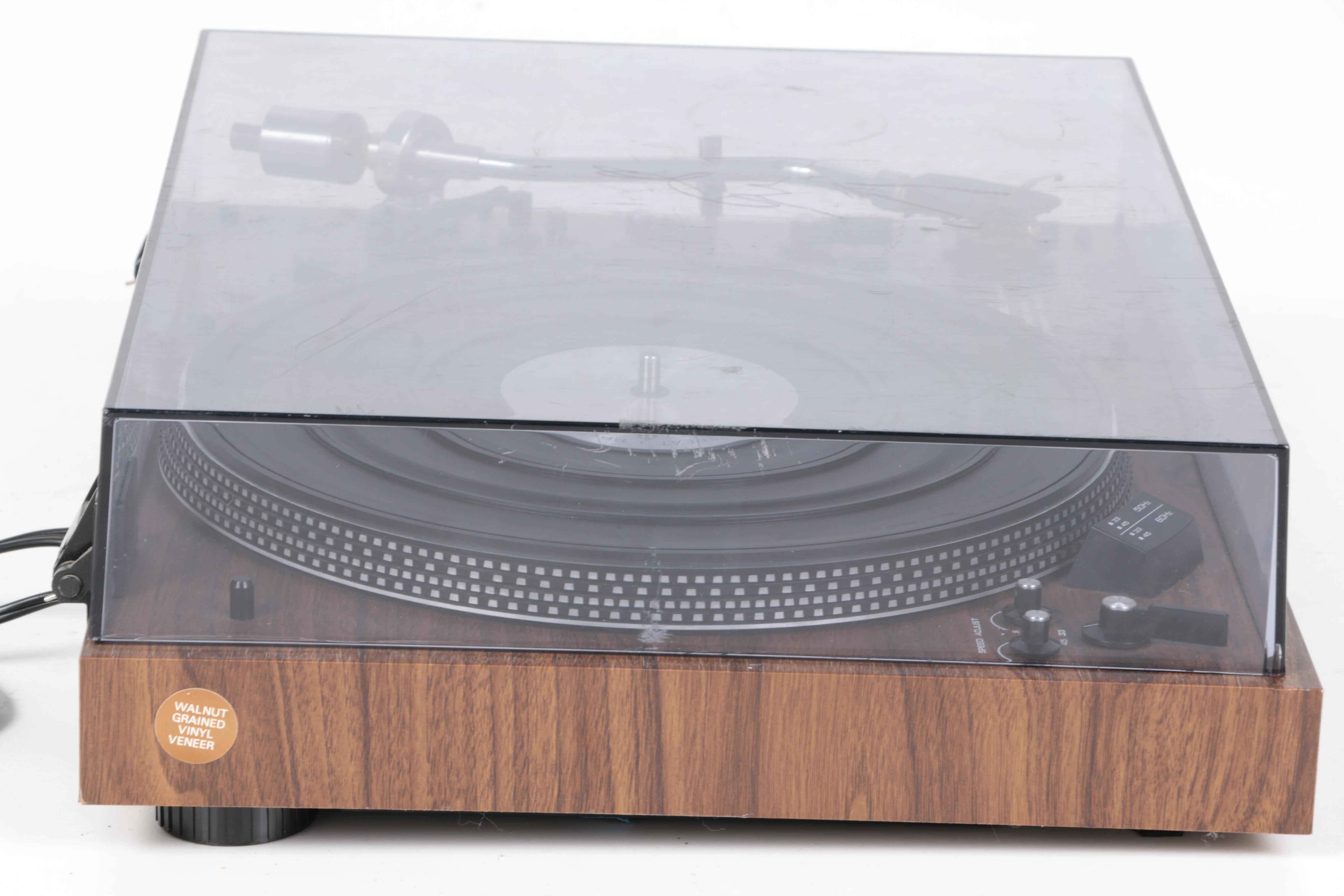 Realistic Model LAB-420 Turntable
