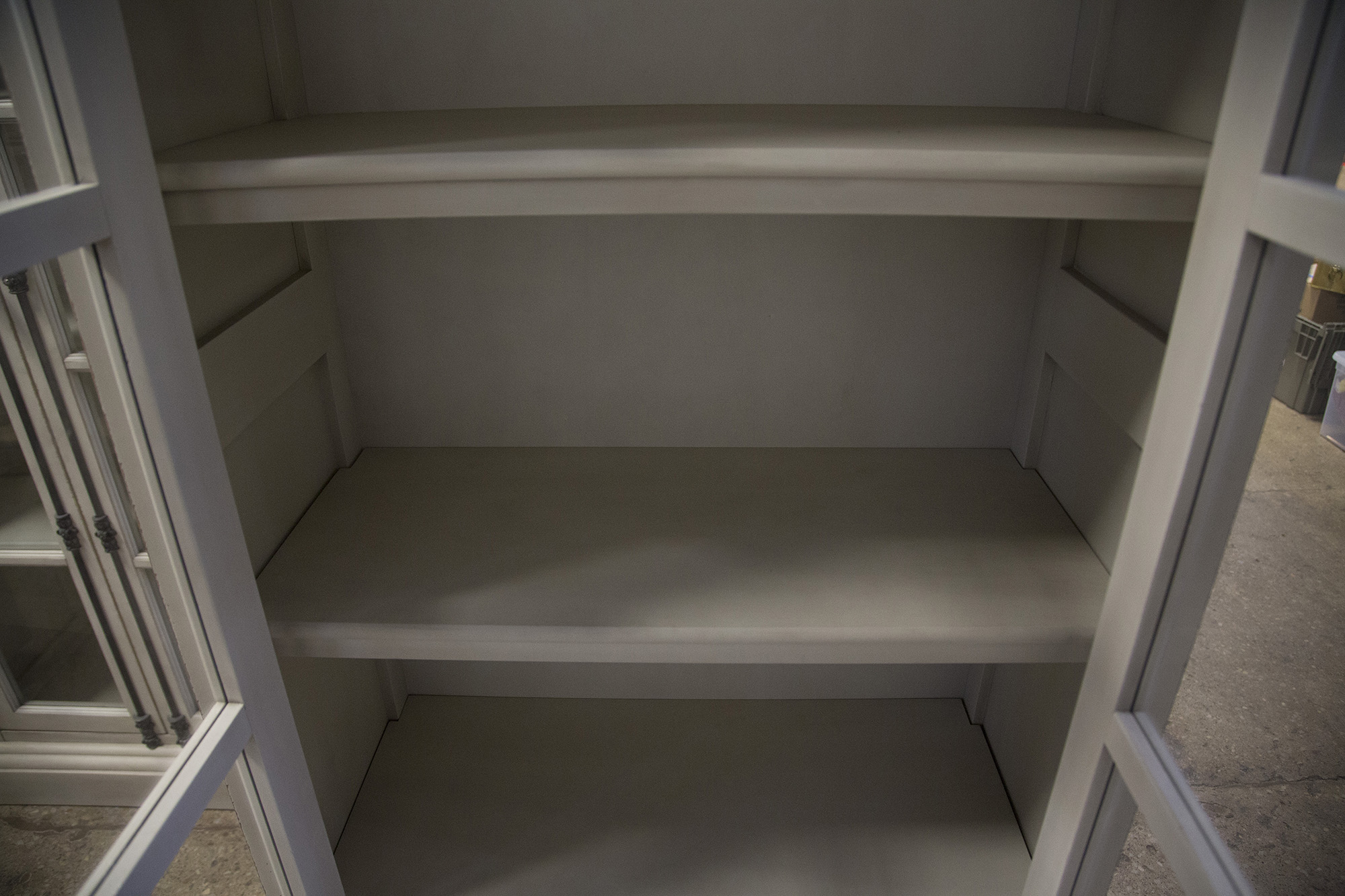 White Laminate Display Cabinet