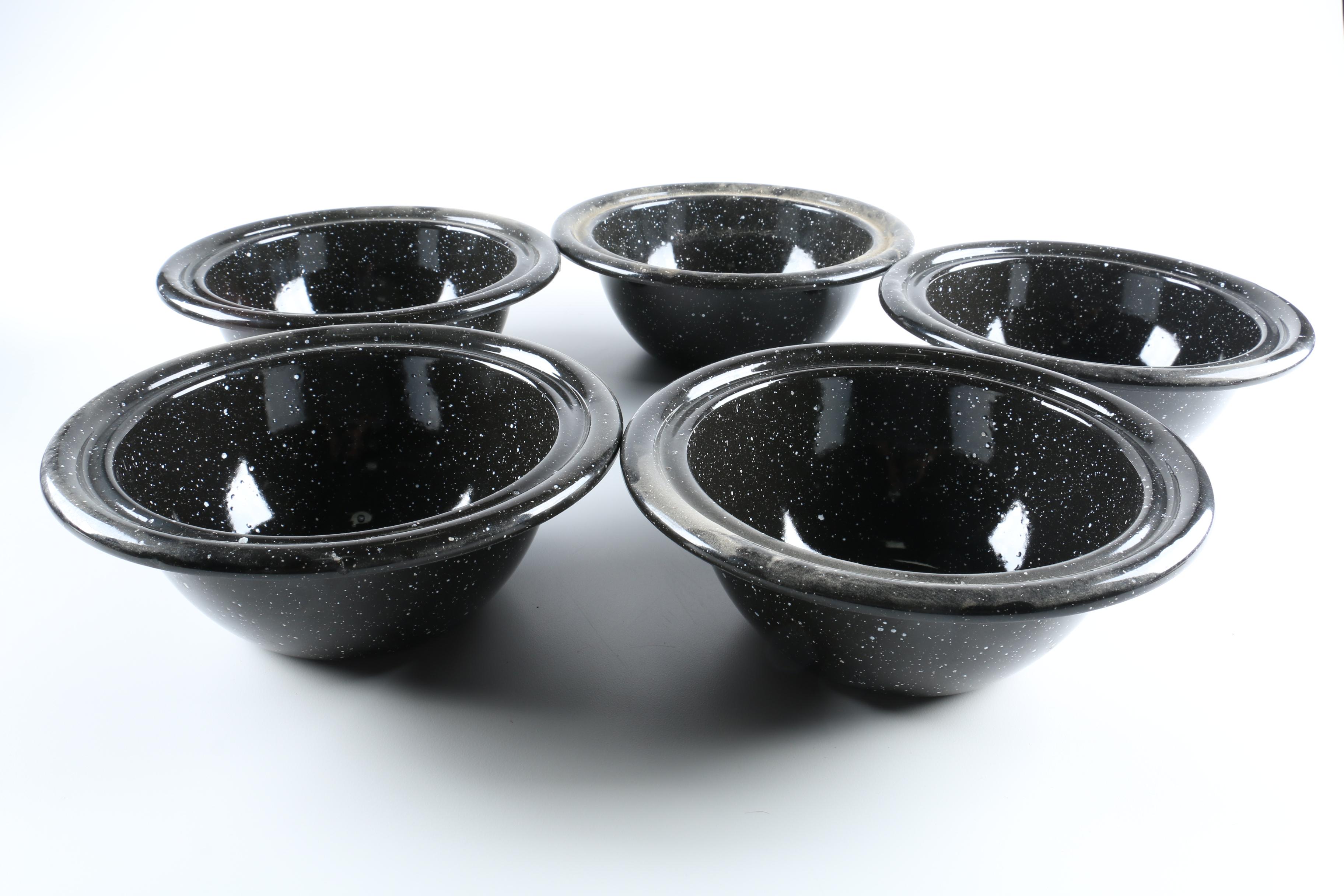 New Country Gear Enamel Cookware with Bowls