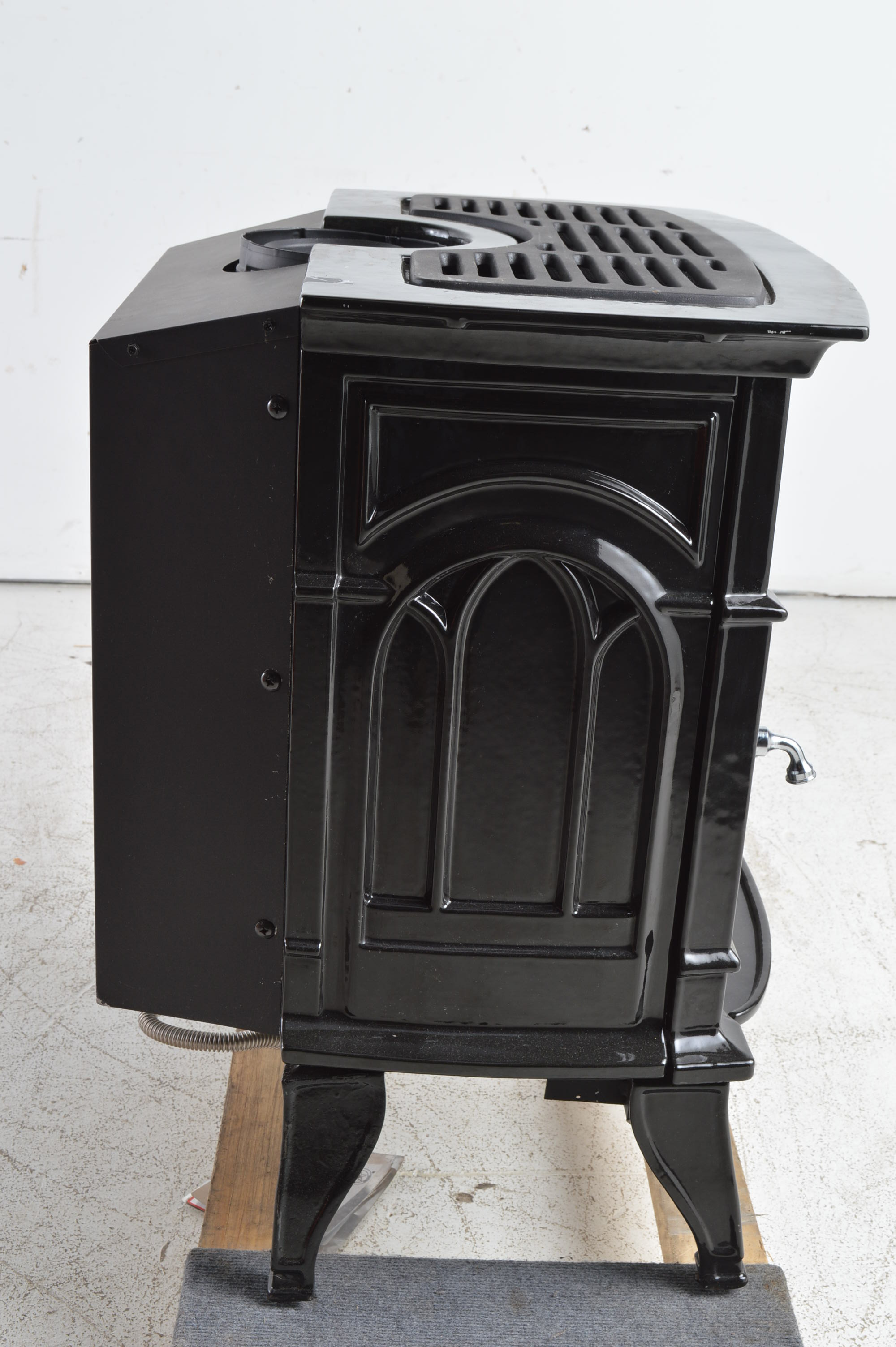 Cast Iron Gas Fireplace
