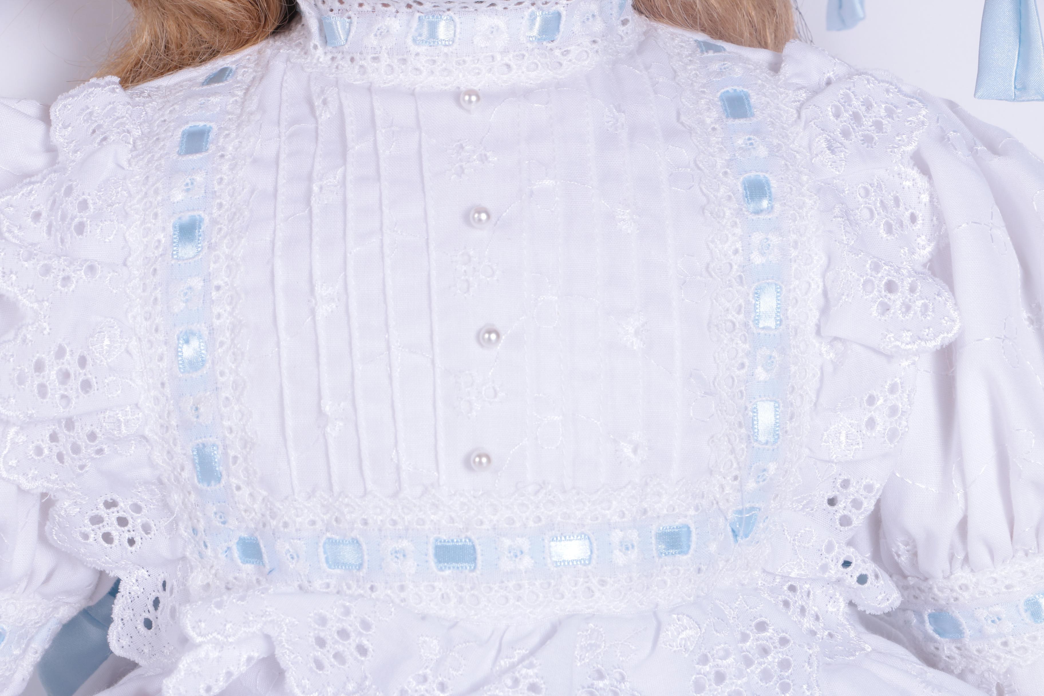 Victoria Ashlea Porcelain Musical Collector Doll