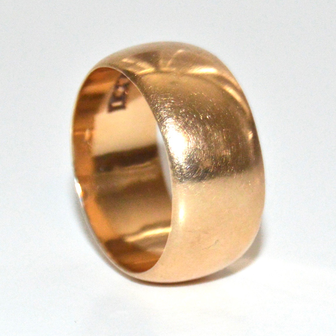 14K Yellow Gold Band