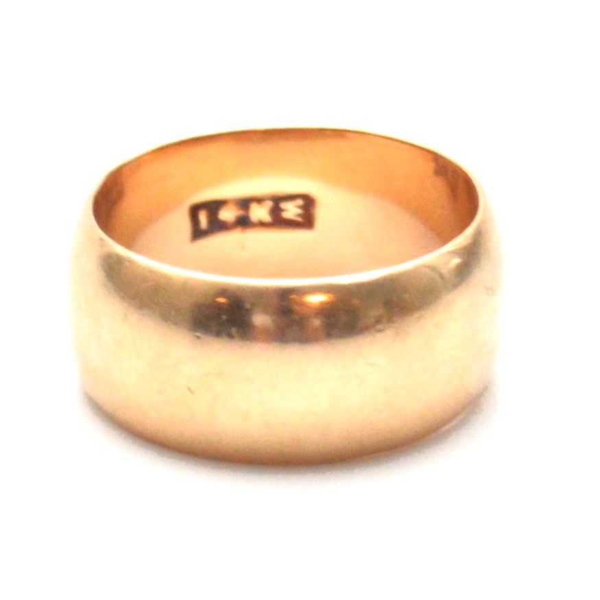 14K Yellow Gold Band