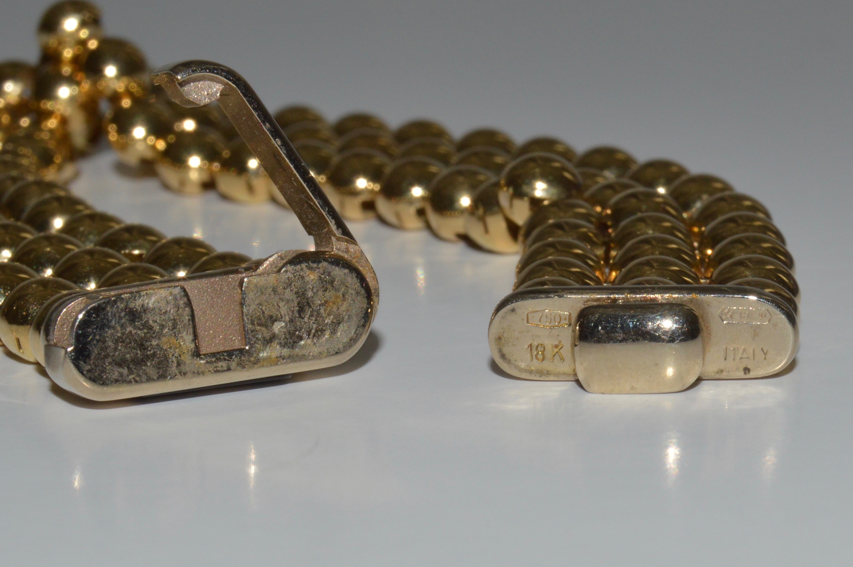 Signoretti 18K Yellow Gold Beaded Bracelet