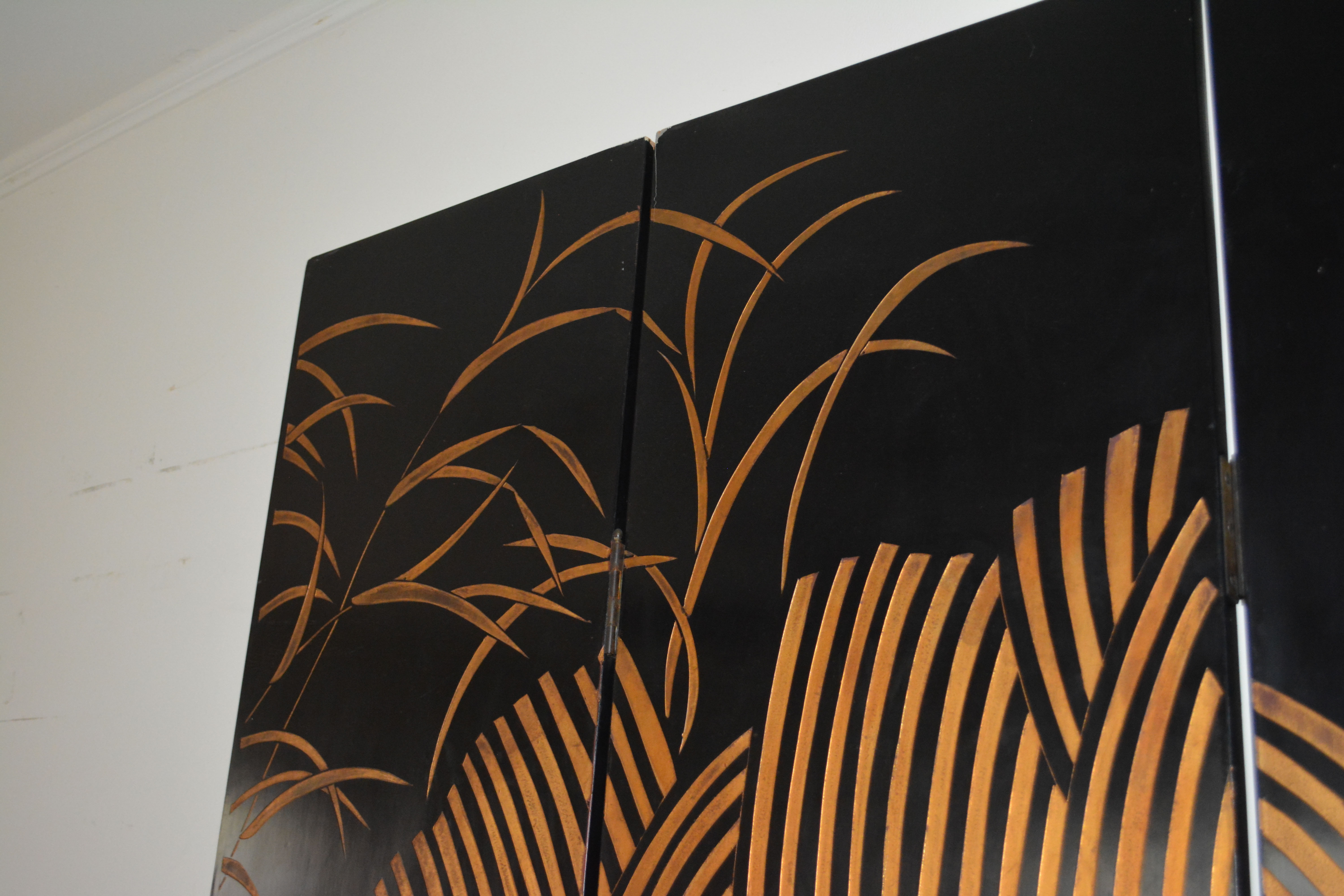 White Crane Motif Room Screen