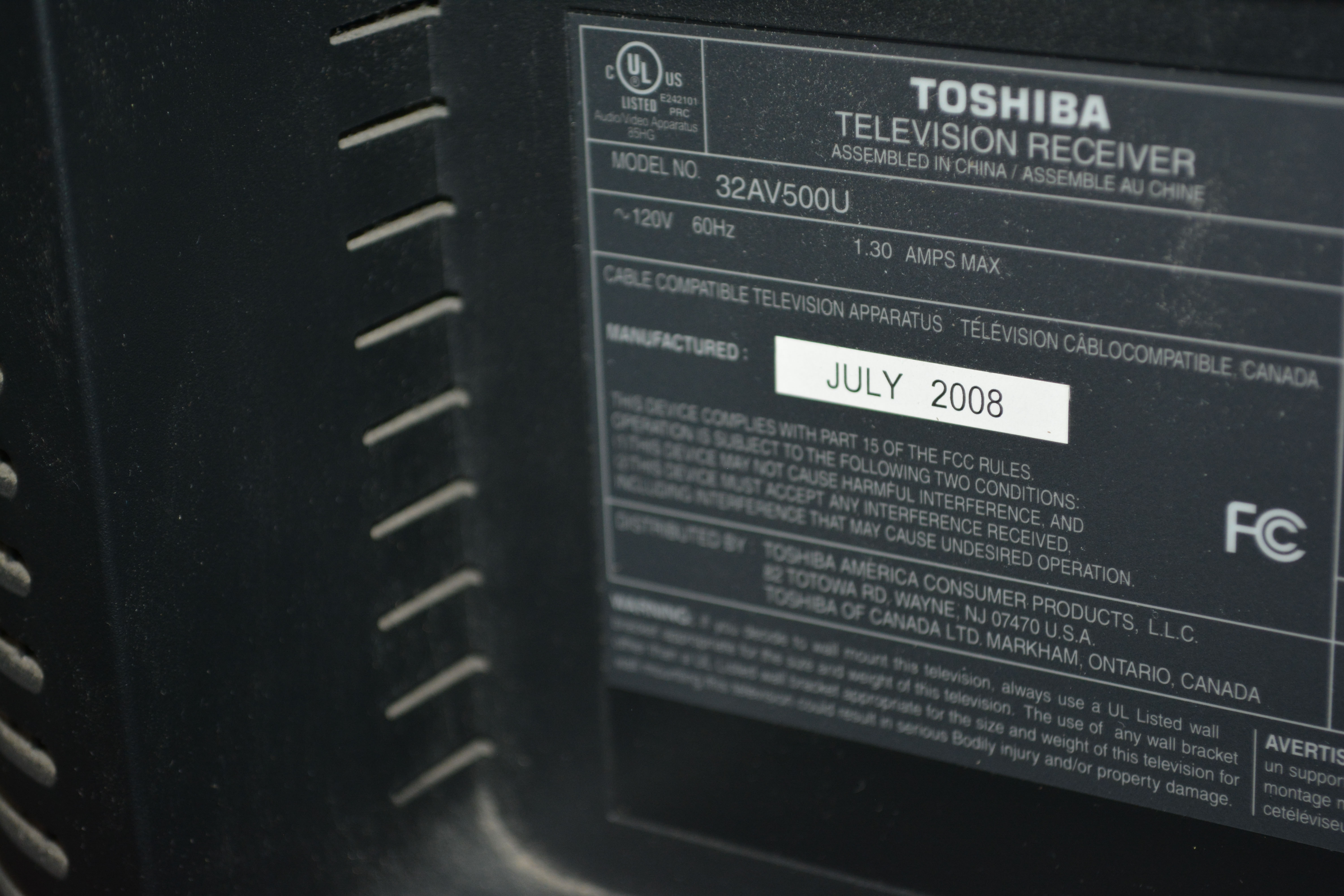 Toshiba 32" Flat Screen Television