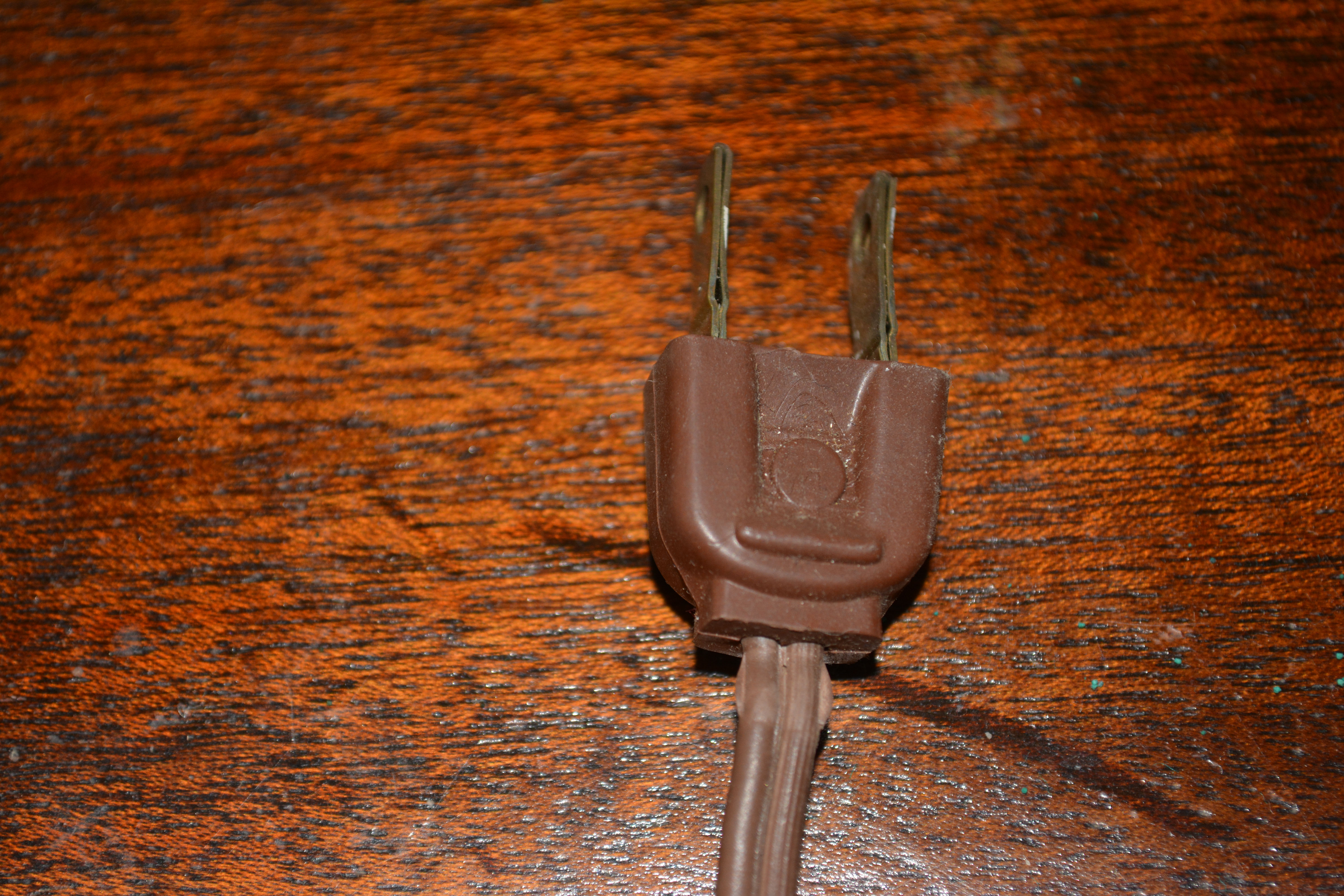 Vintage Mid Century Modern Laurel Mushroom Table Lamp