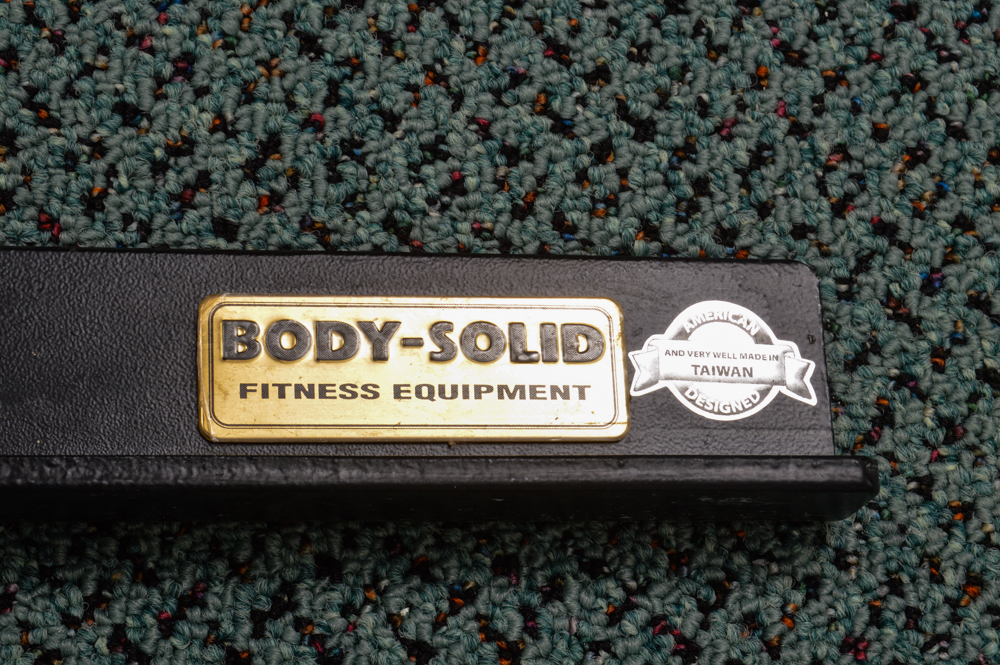 Body Solid weight tree 4 - 2.5 lbs  8 - 5 lbs 4 - 25 lbs 3 - 45 lbs