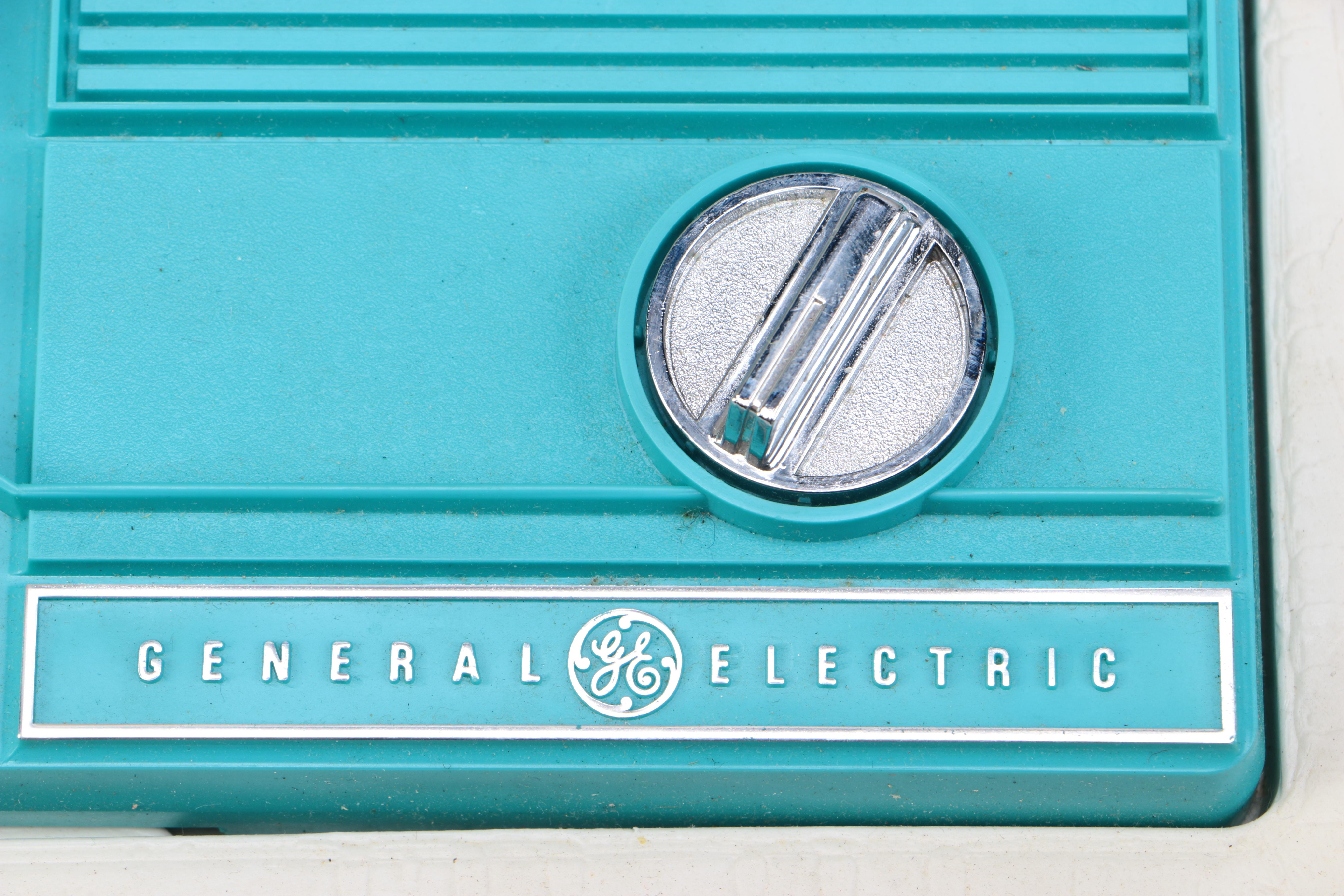 Vintage Mickey Mouse GE Record Player