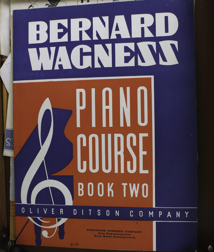 Hallet, Davis & Co. Console Piano