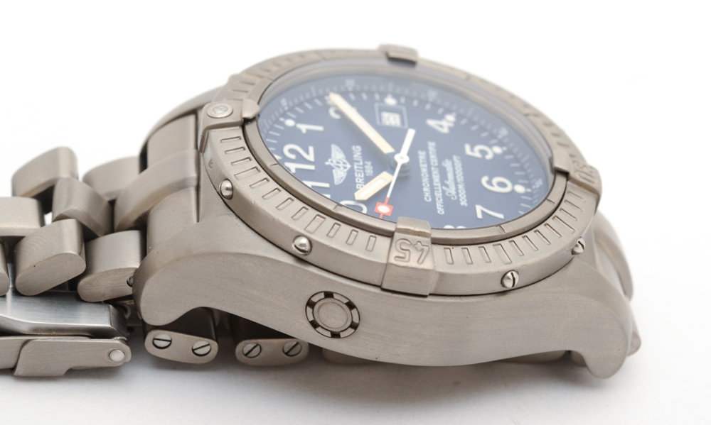 Breitling Avenger Seawolf 3,000M/10,000FT Automatic Titanium Diver Watch