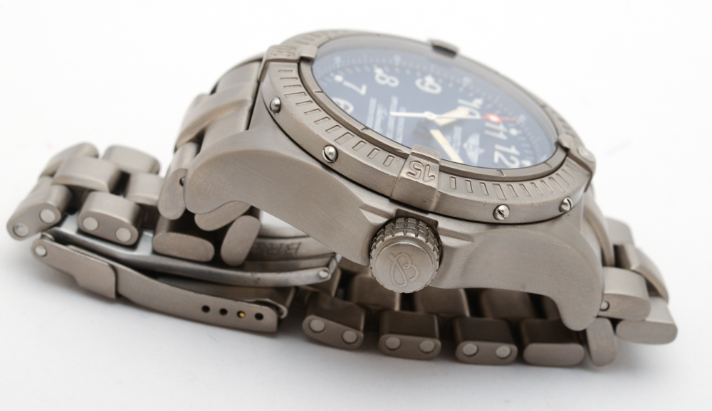 Breitling Avenger Seawolf 3,000M/10,000FT Automatic Titanium Diver Watch