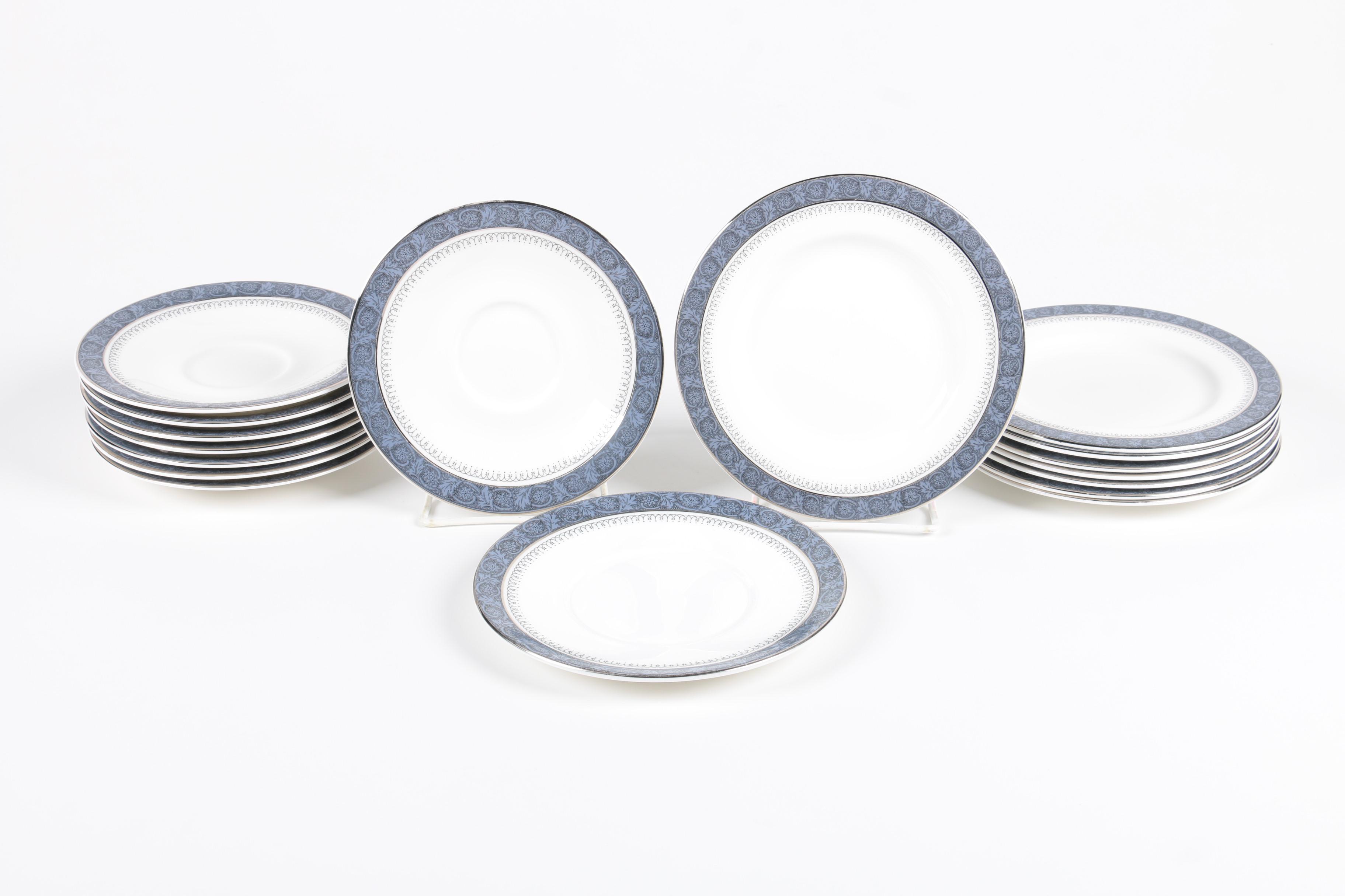 Royal Doulton 'Sherbrooke' Porcelain Tableware for Eight