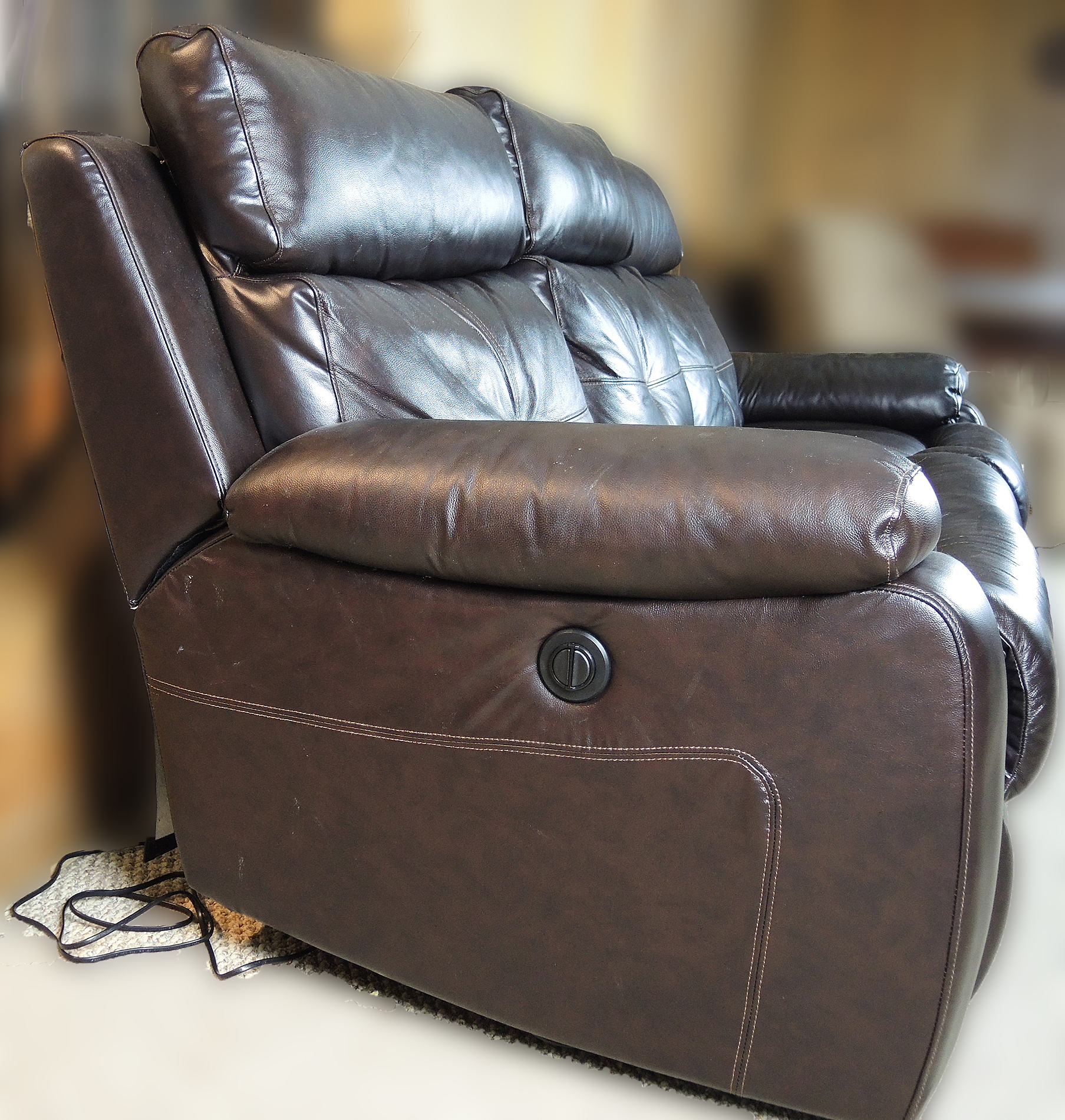 Leggett & Platt Leather Reclining Sofa