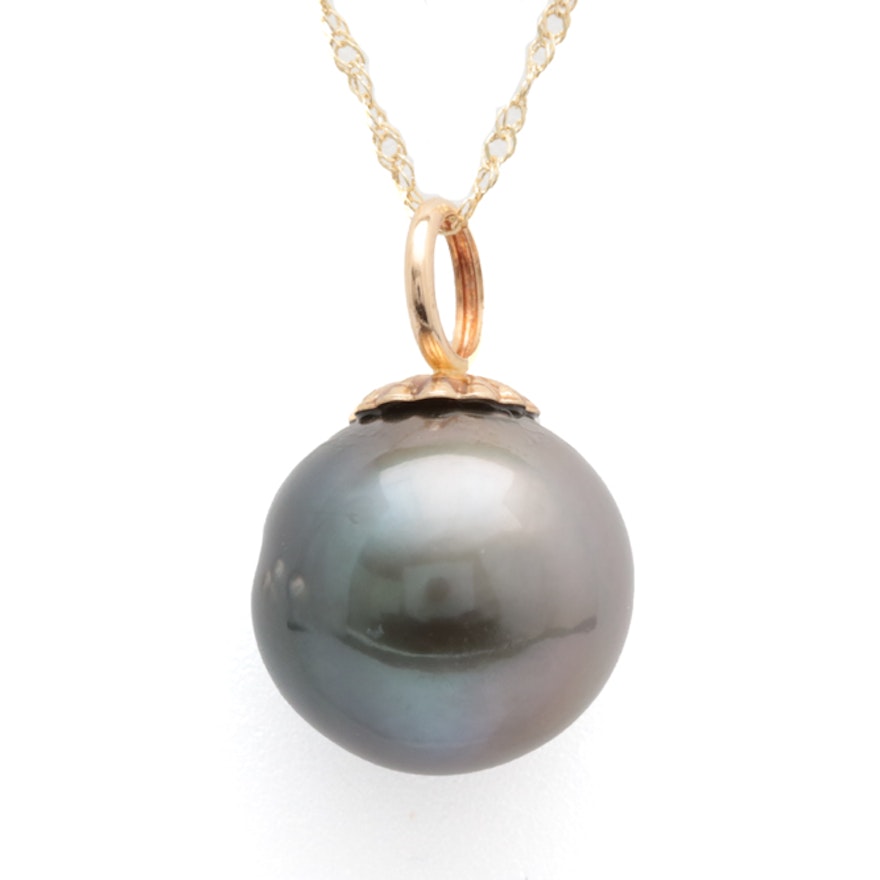 14K Yellow Gold and Tahitian Pearl Pendant with Chain