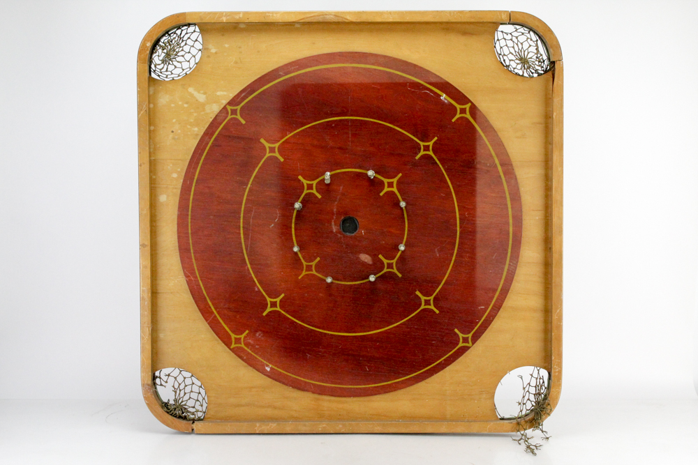 Carrom Game Board and Pieces