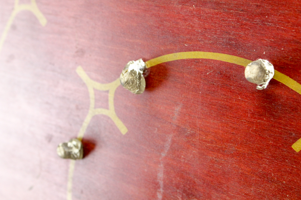 Carrom Game Board and Pieces