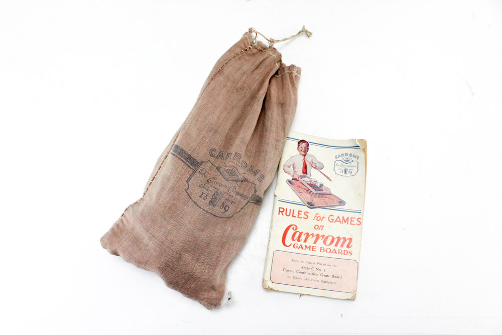 Carrom Game Board and Pieces