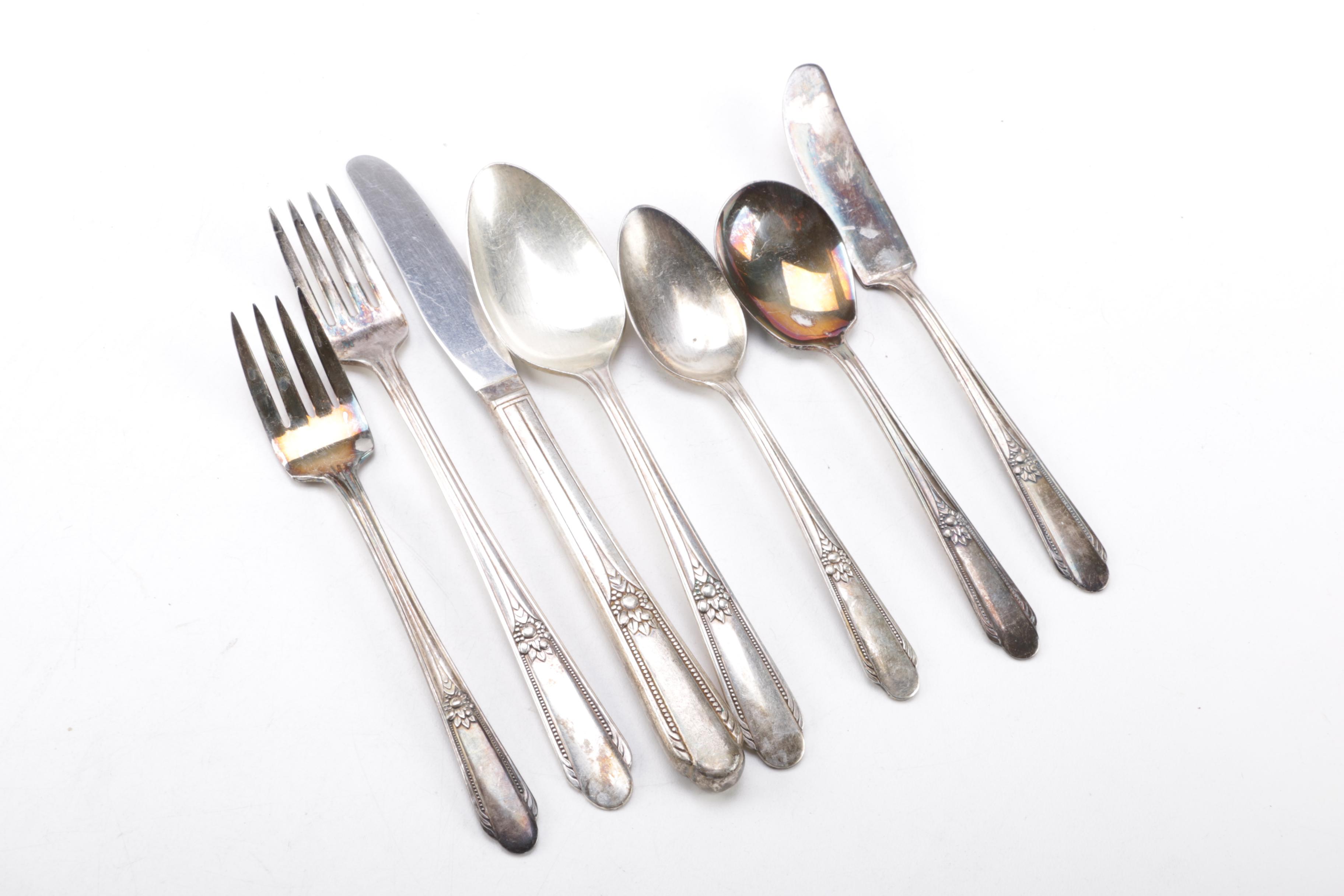 Wm Rogers "Memory: Hiawatha" Silver Plate Flatware
