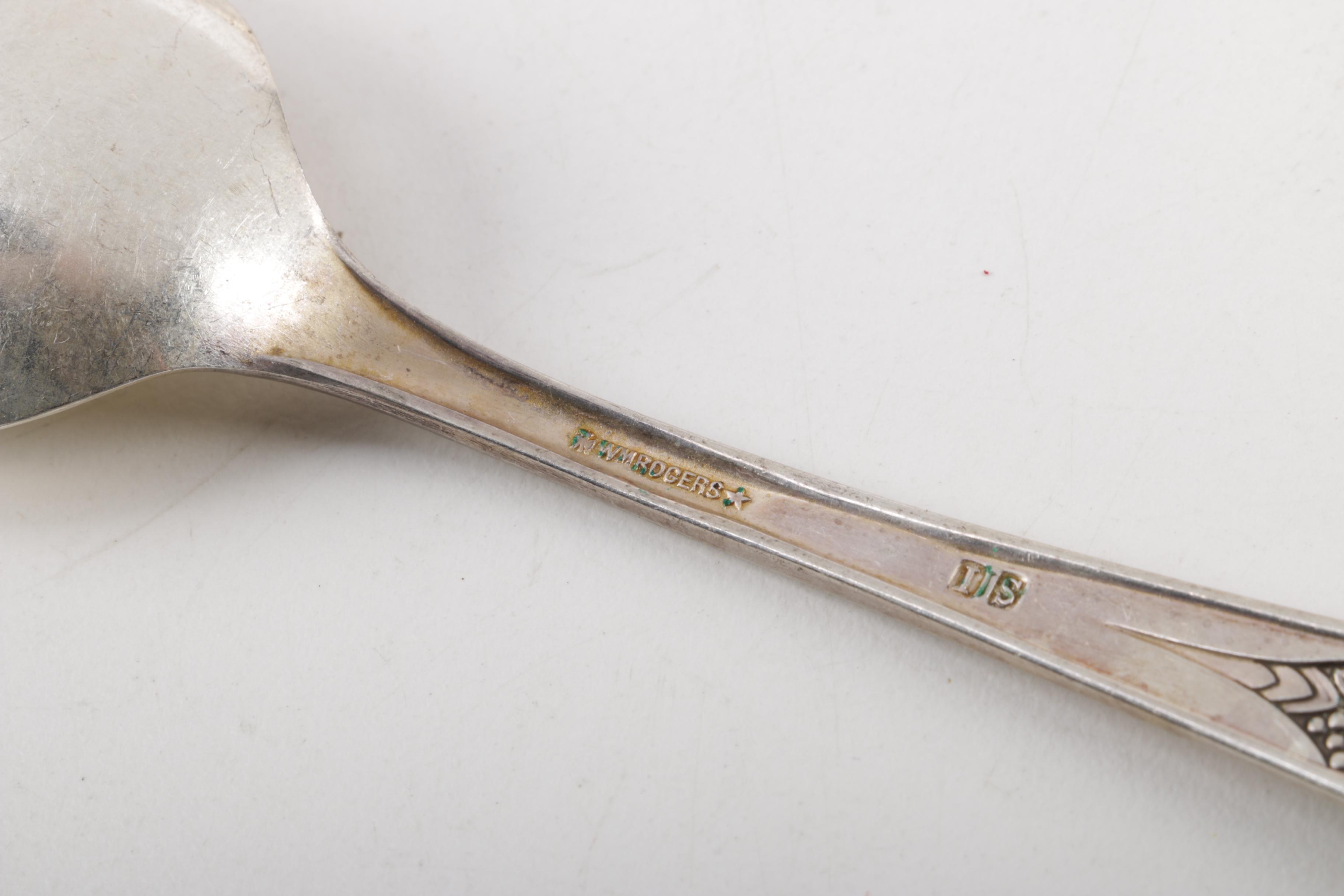 Wm Rogers "Memory: Hiawatha" Silver Plate Flatware