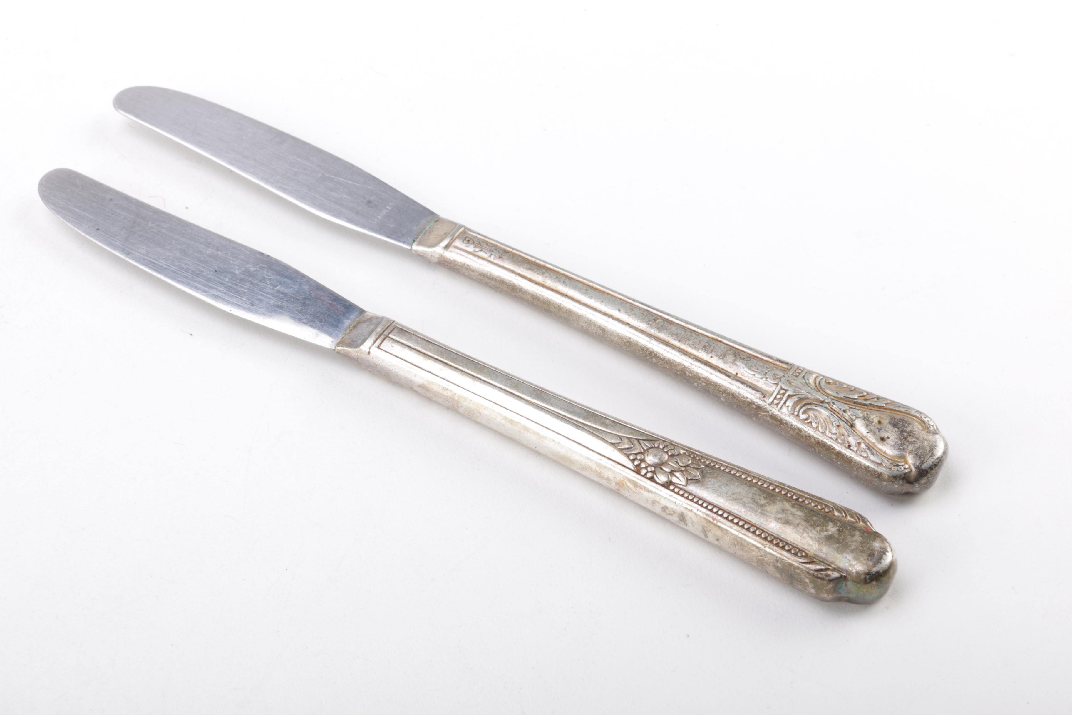 Wm Rogers "Memory: Hiawatha" Silver Plate Flatware