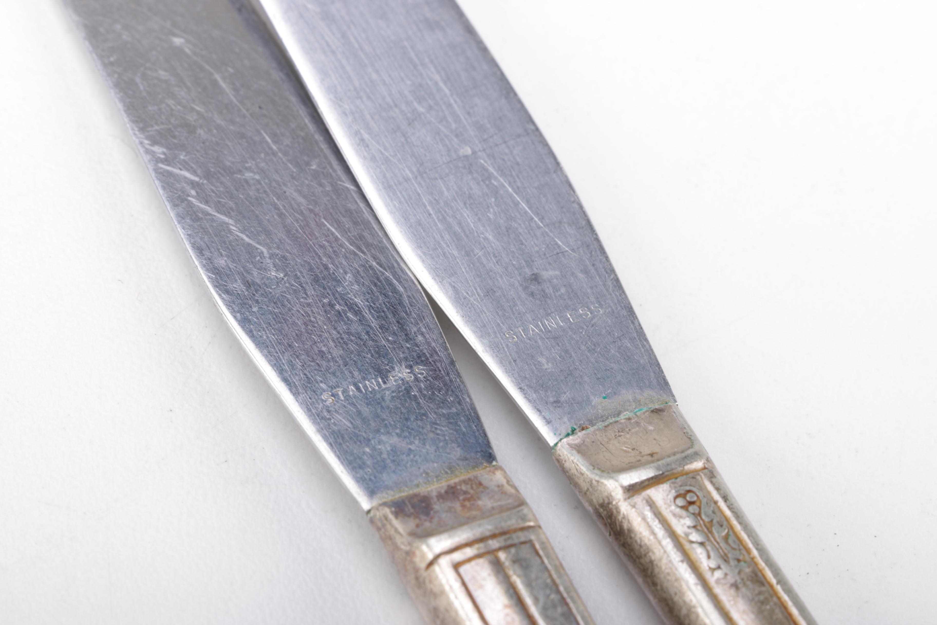 Wm Rogers "Memory: Hiawatha" Silver Plate Flatware