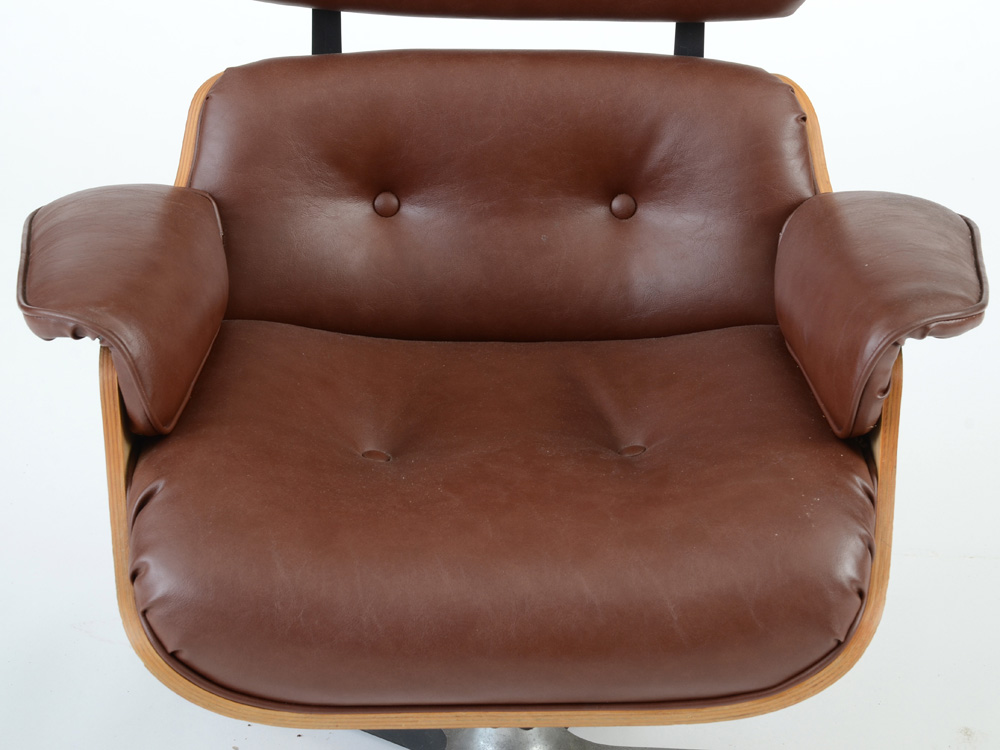 Eames Style Lounge Chair