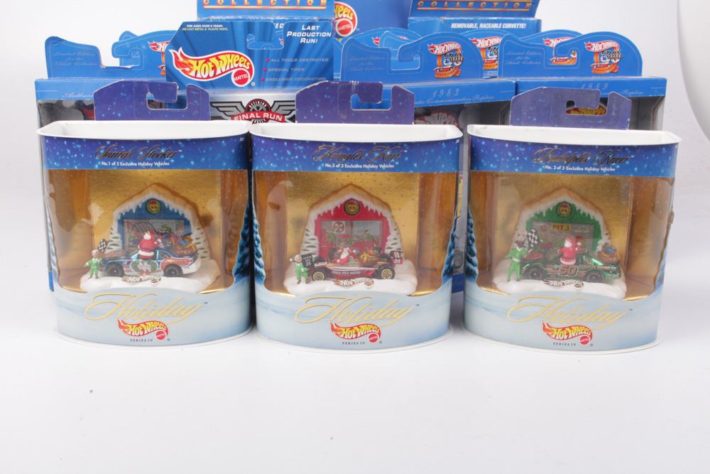 "Hot Wheels" Die Cast Collector Sets