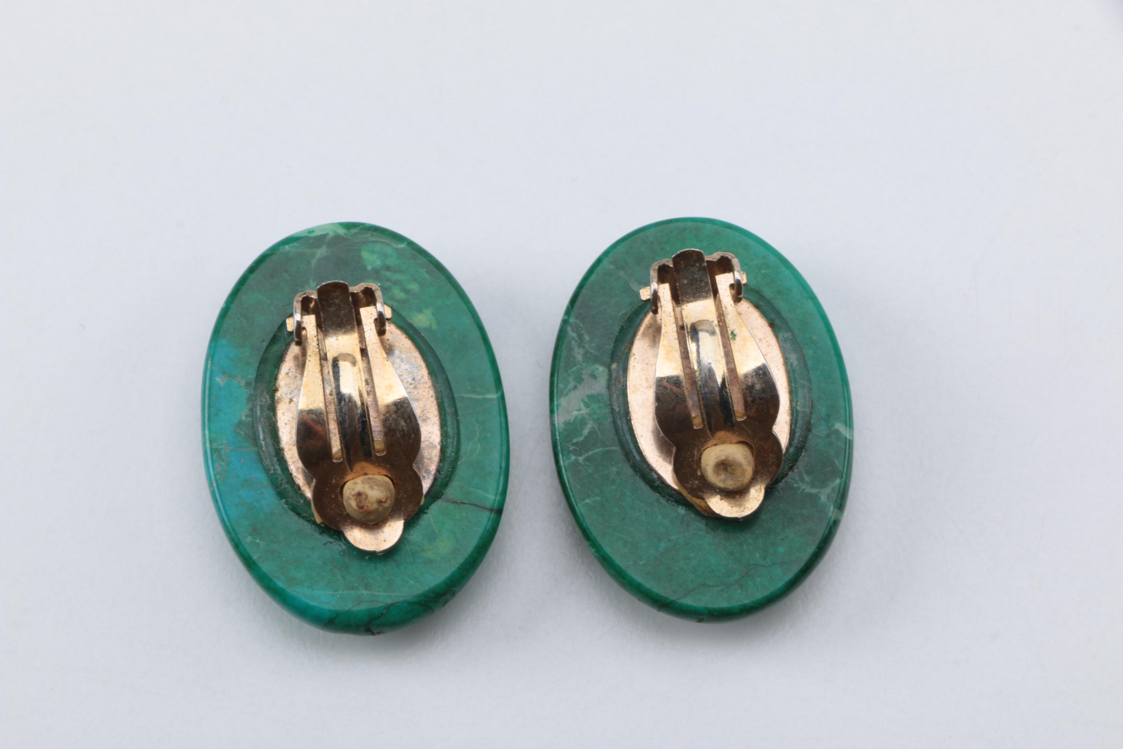 Collection of Vintage Jewelry Including Bakelite