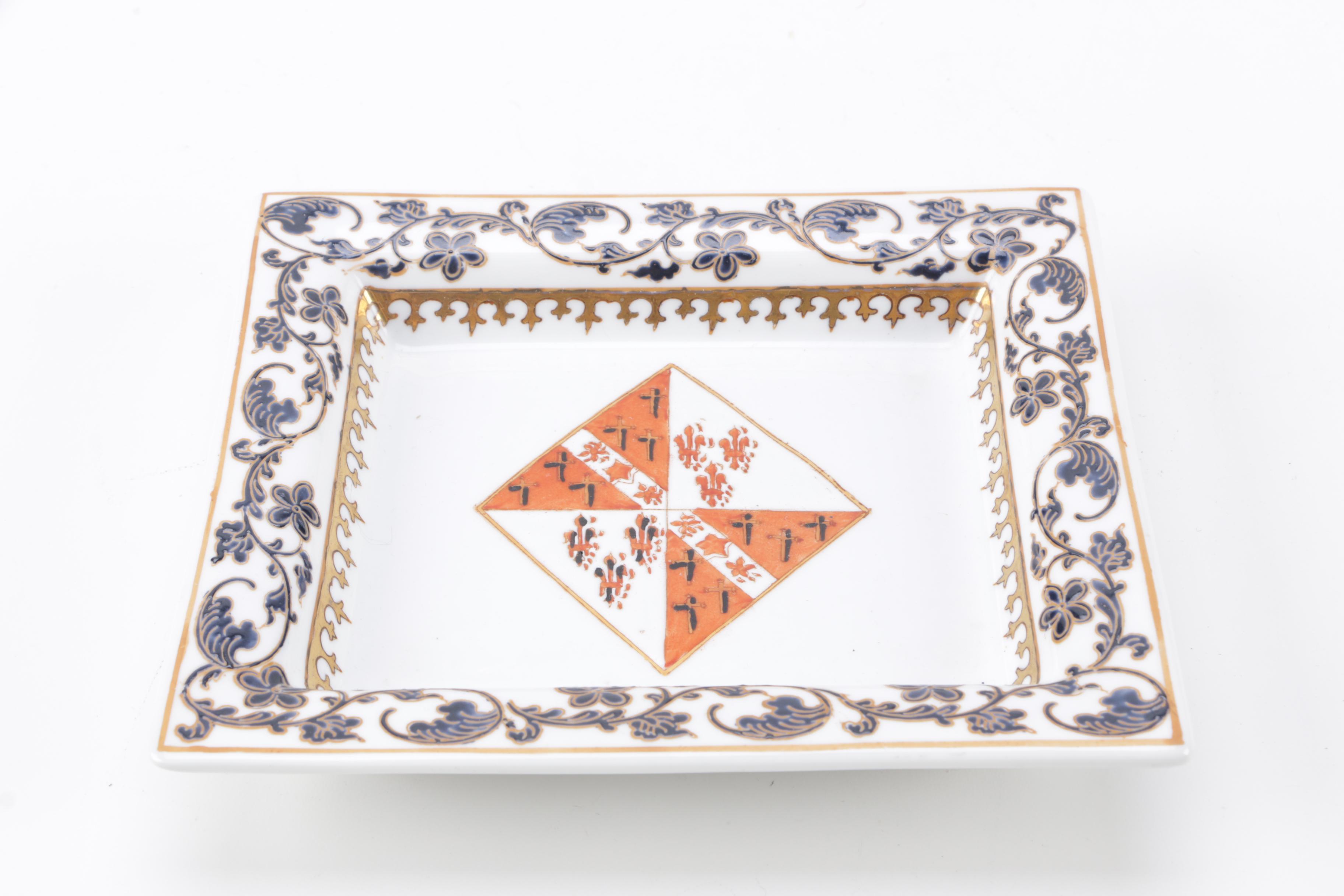 Decorative Armorial Plates Featuring Wedgwood