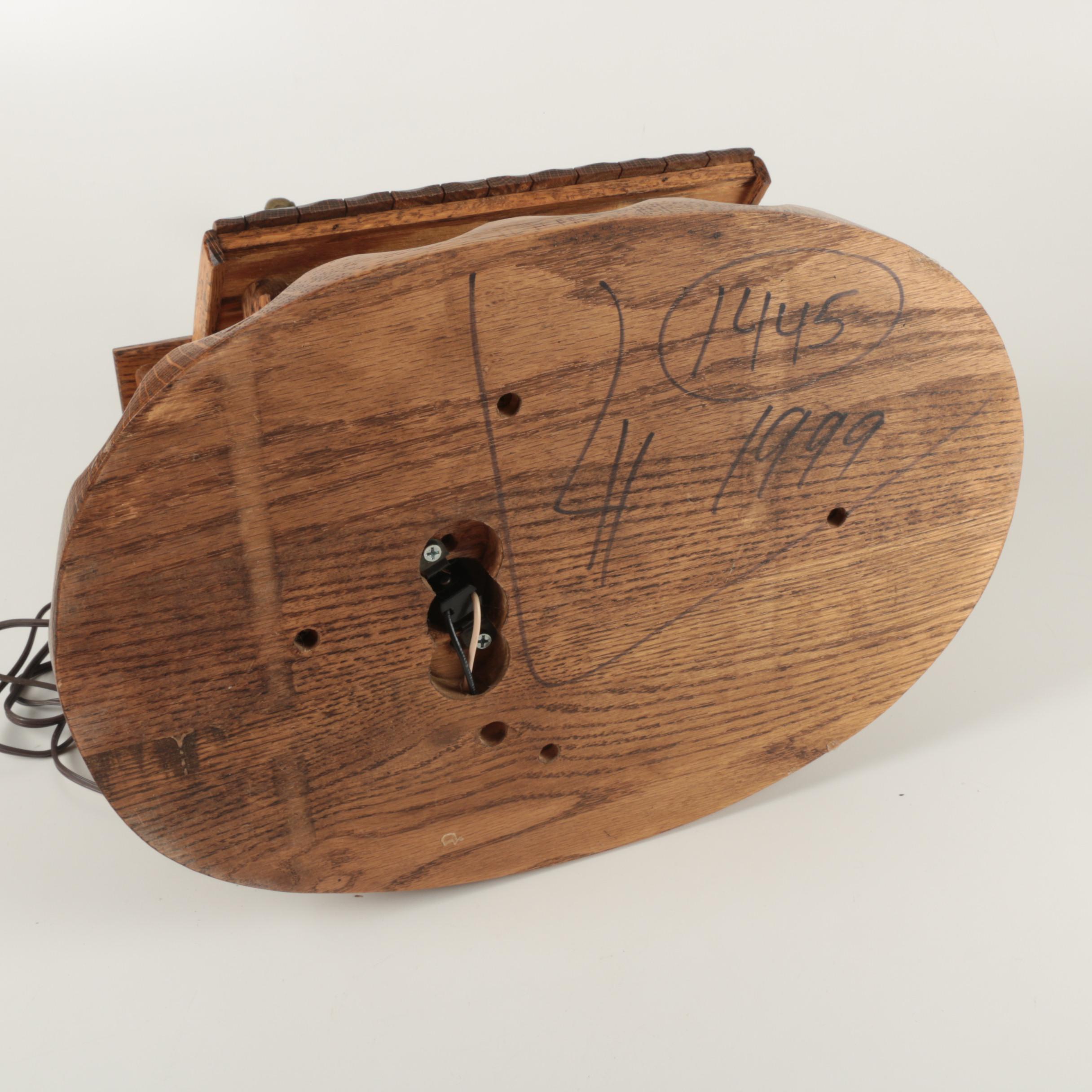 Wooden Log Cabin Table Lamp