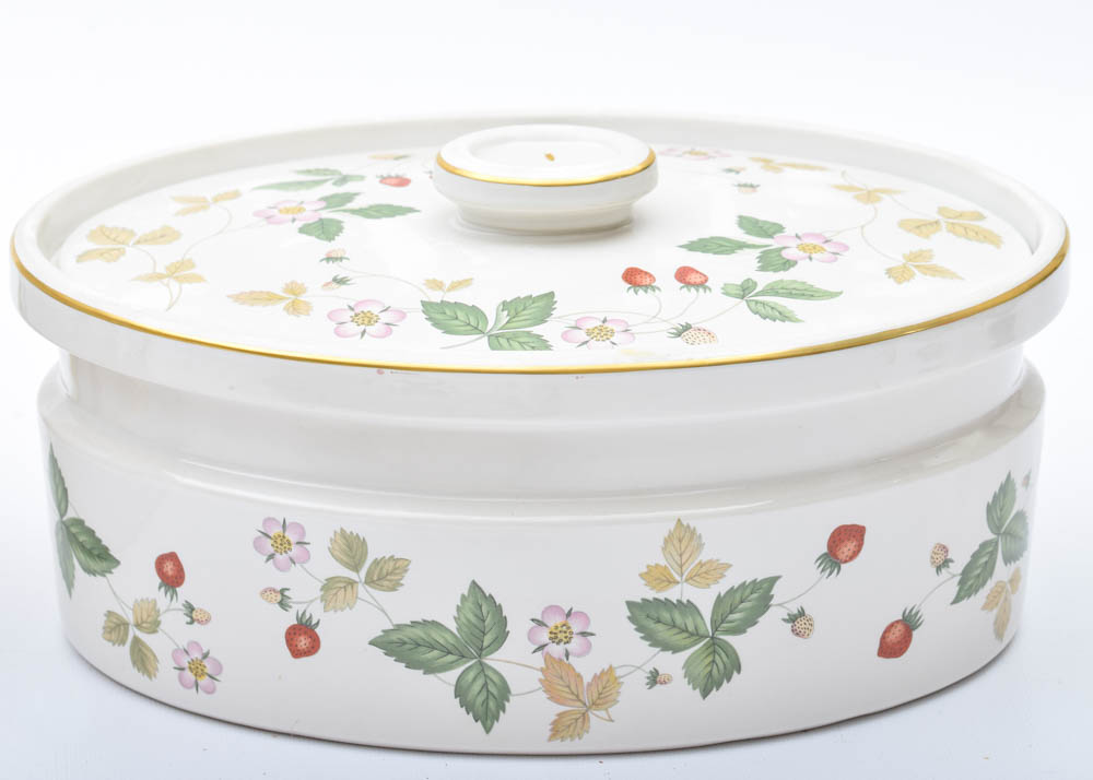 Wedgwood "Wild Strawberry" Oven to Table Bakeware