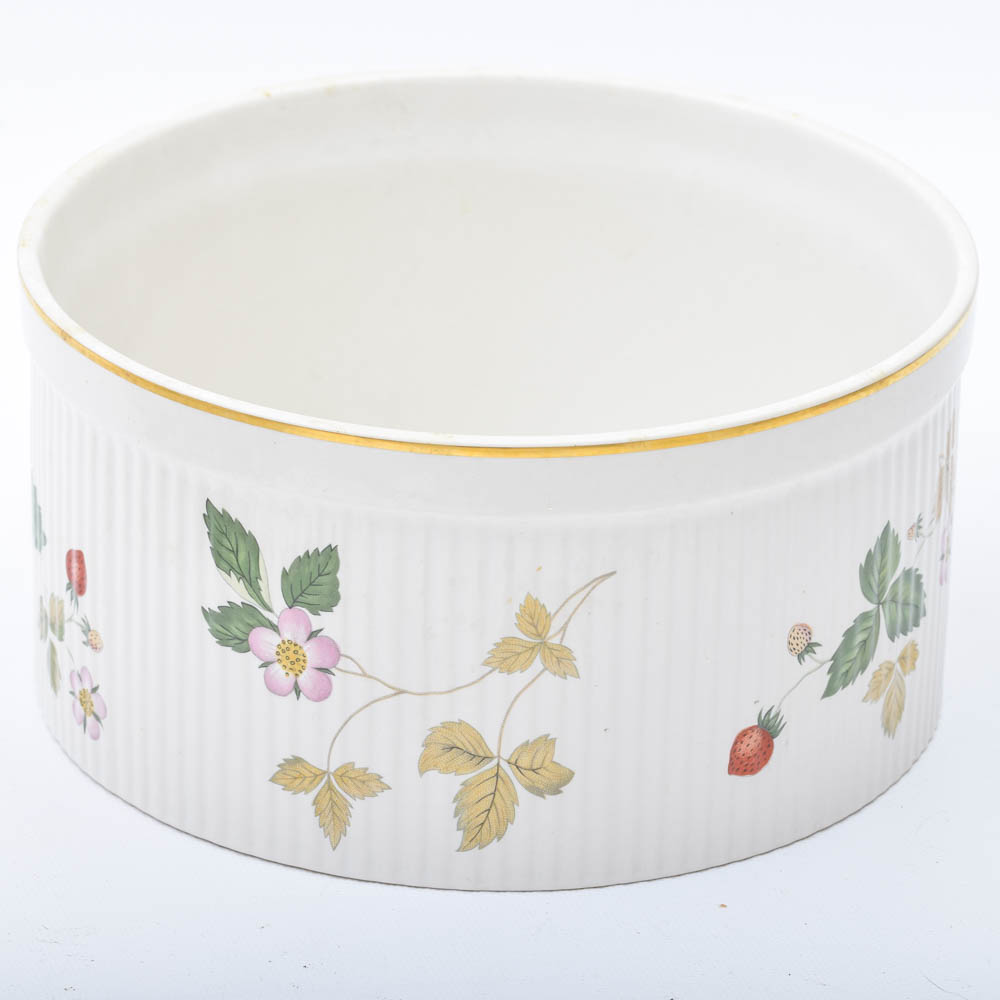 Wedgwood "Wild Strawberry" Oven to Table Bakeware