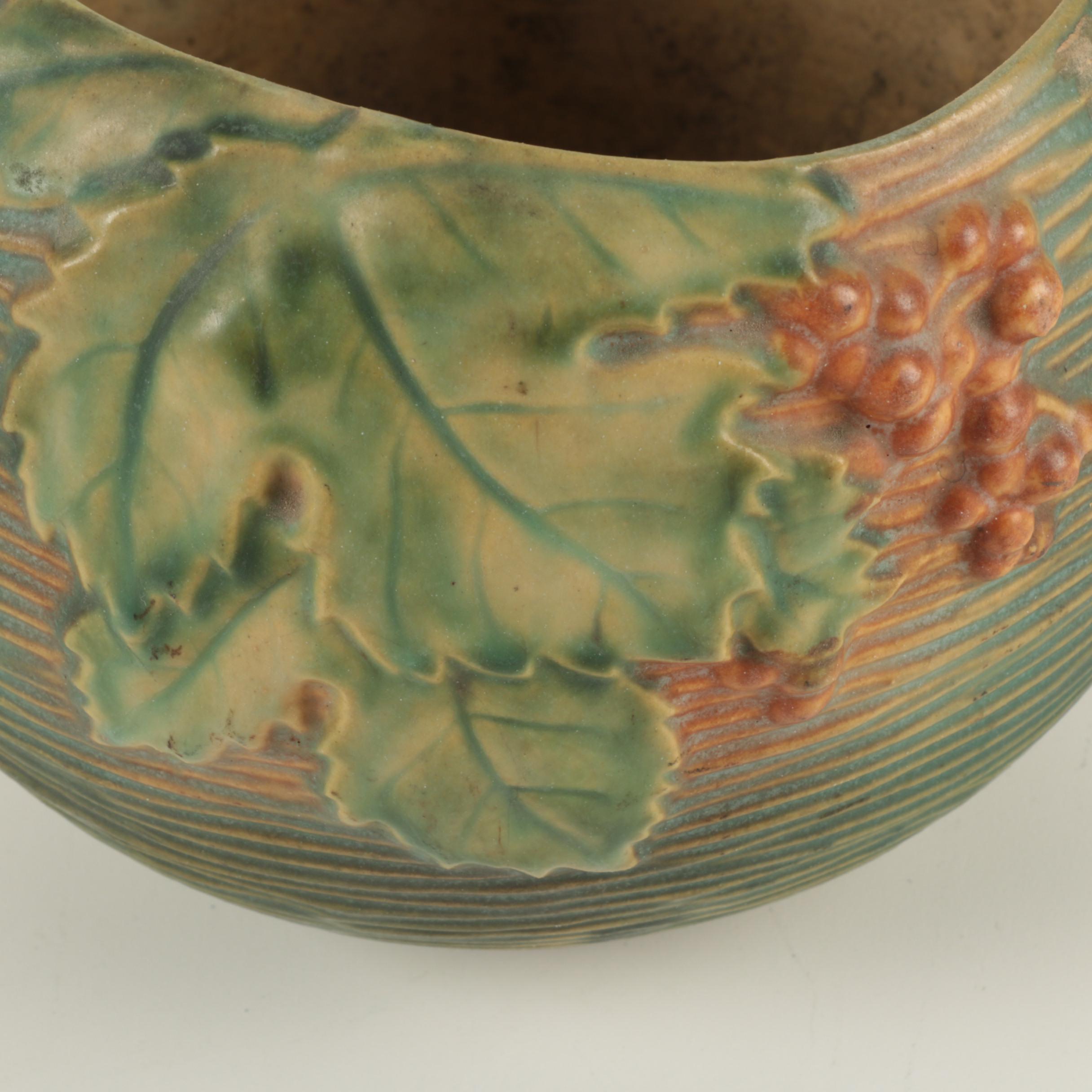 Vintage Roseville "Bushberry" Jardiniere