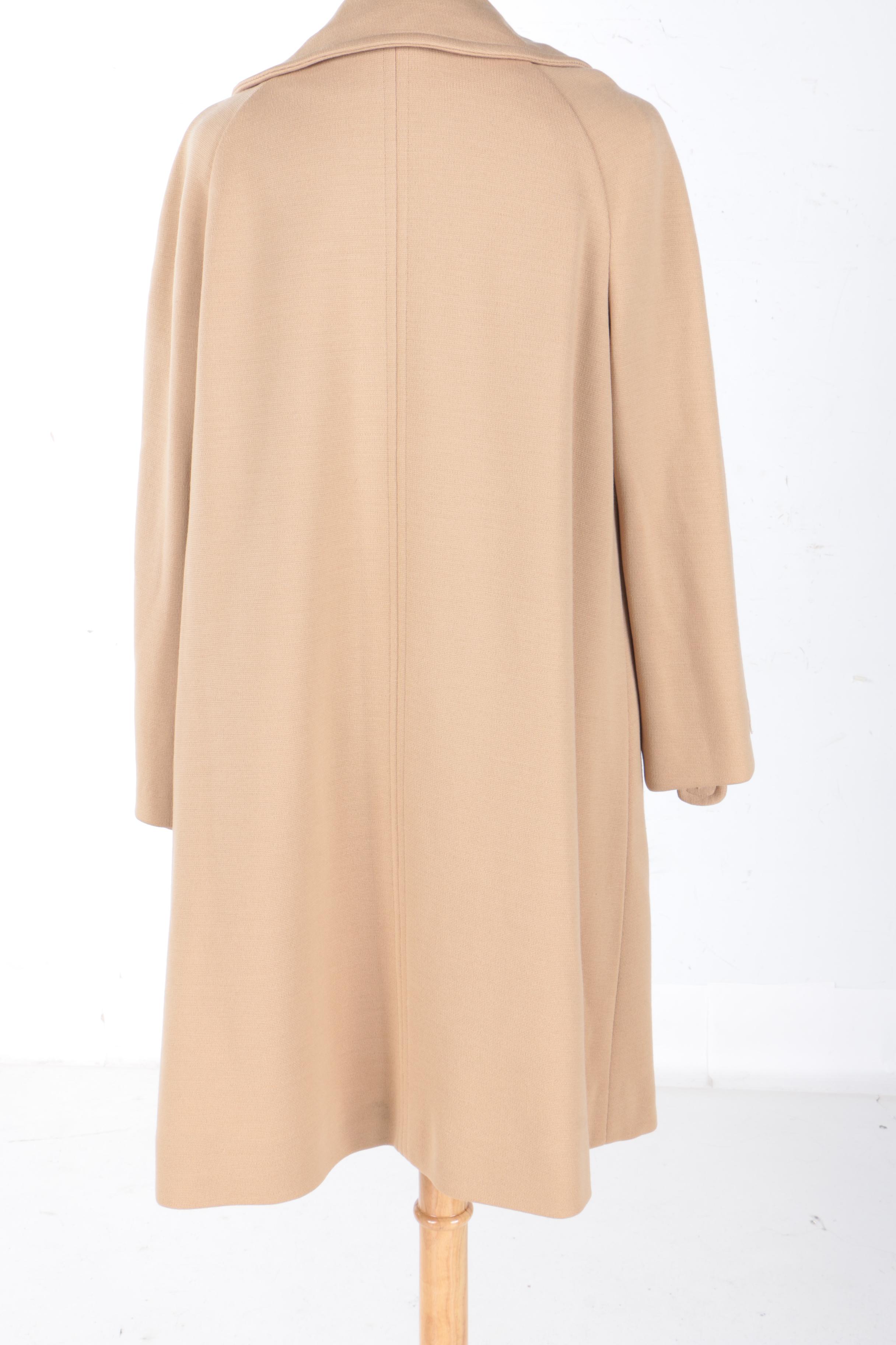 Women's 1960s Vintage Coats