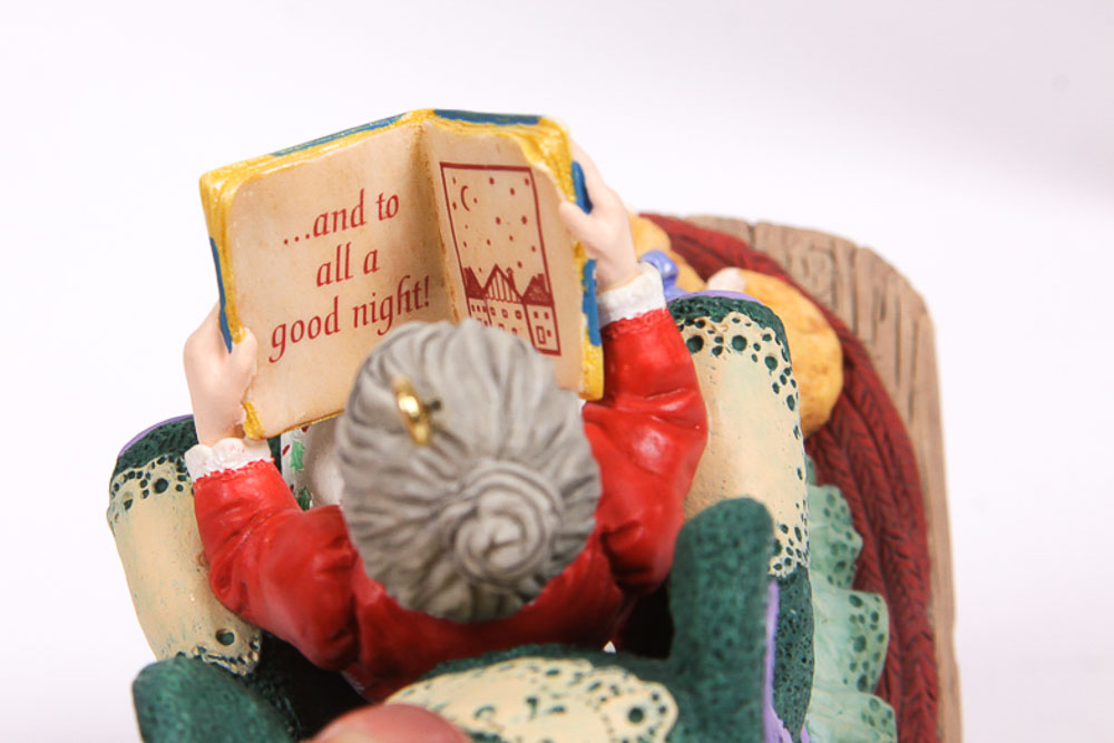 Hallmark Keepsake Studio Edition Tabletop Display