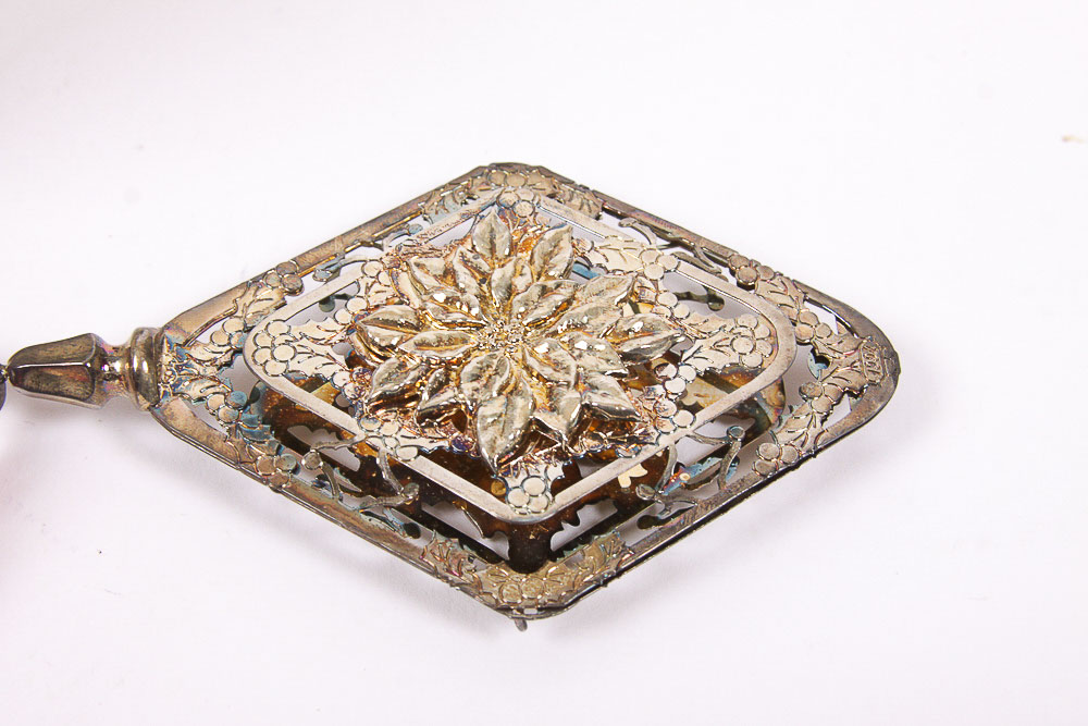 Hallmark Keepsake 1994 Showcase Ornaments