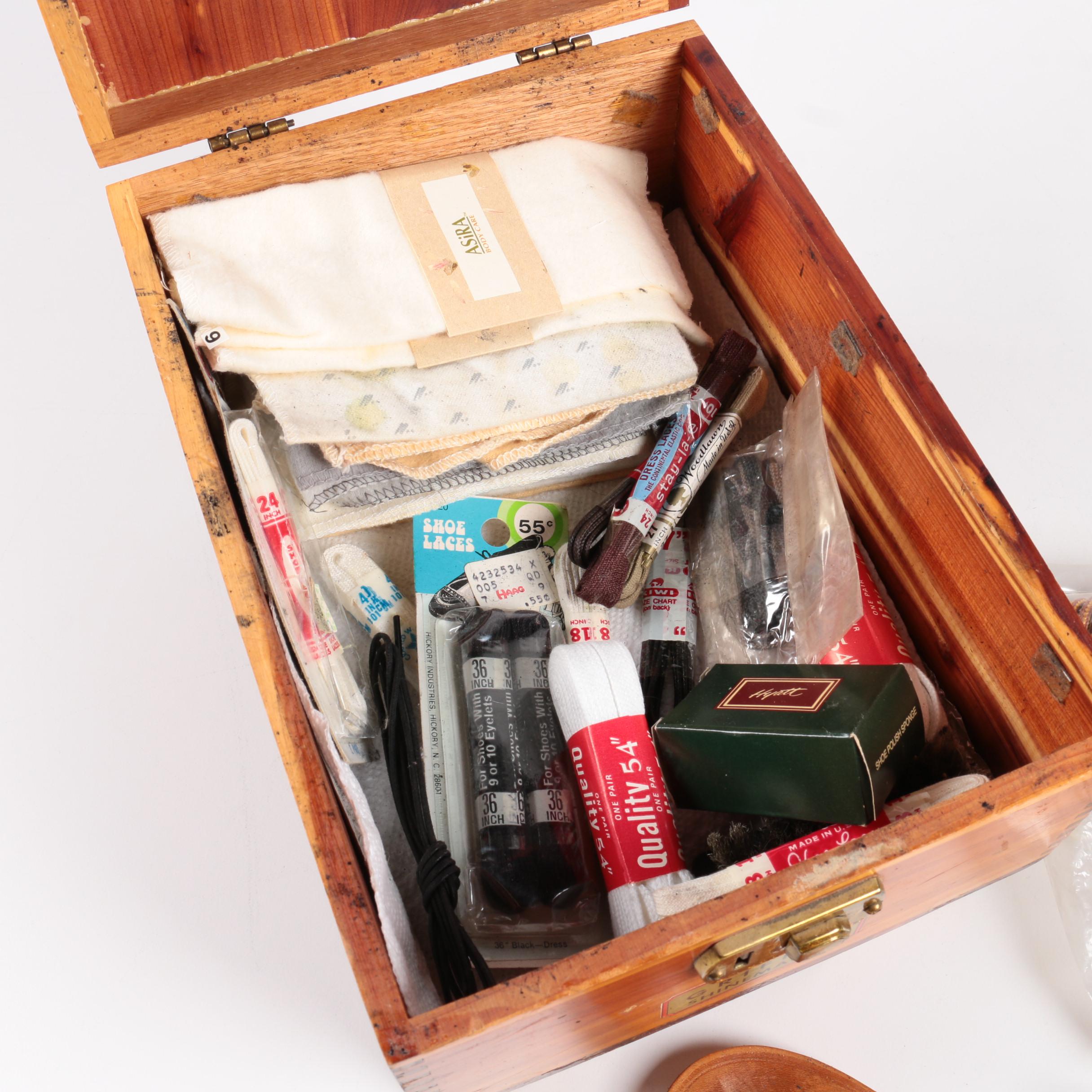 Vintage Griffin Shinemaster Cedar Shoe Shine Box with Tools