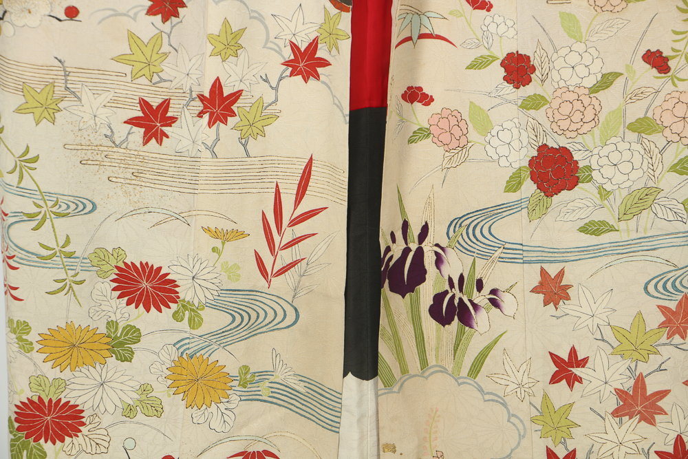 Late Taisho/Early Showa Period Japanese Rinzu Silk Kimono