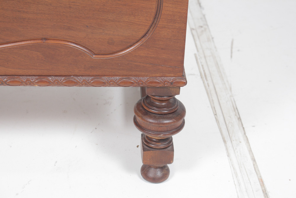 Vintage Caswell Runyan Cedar Chest