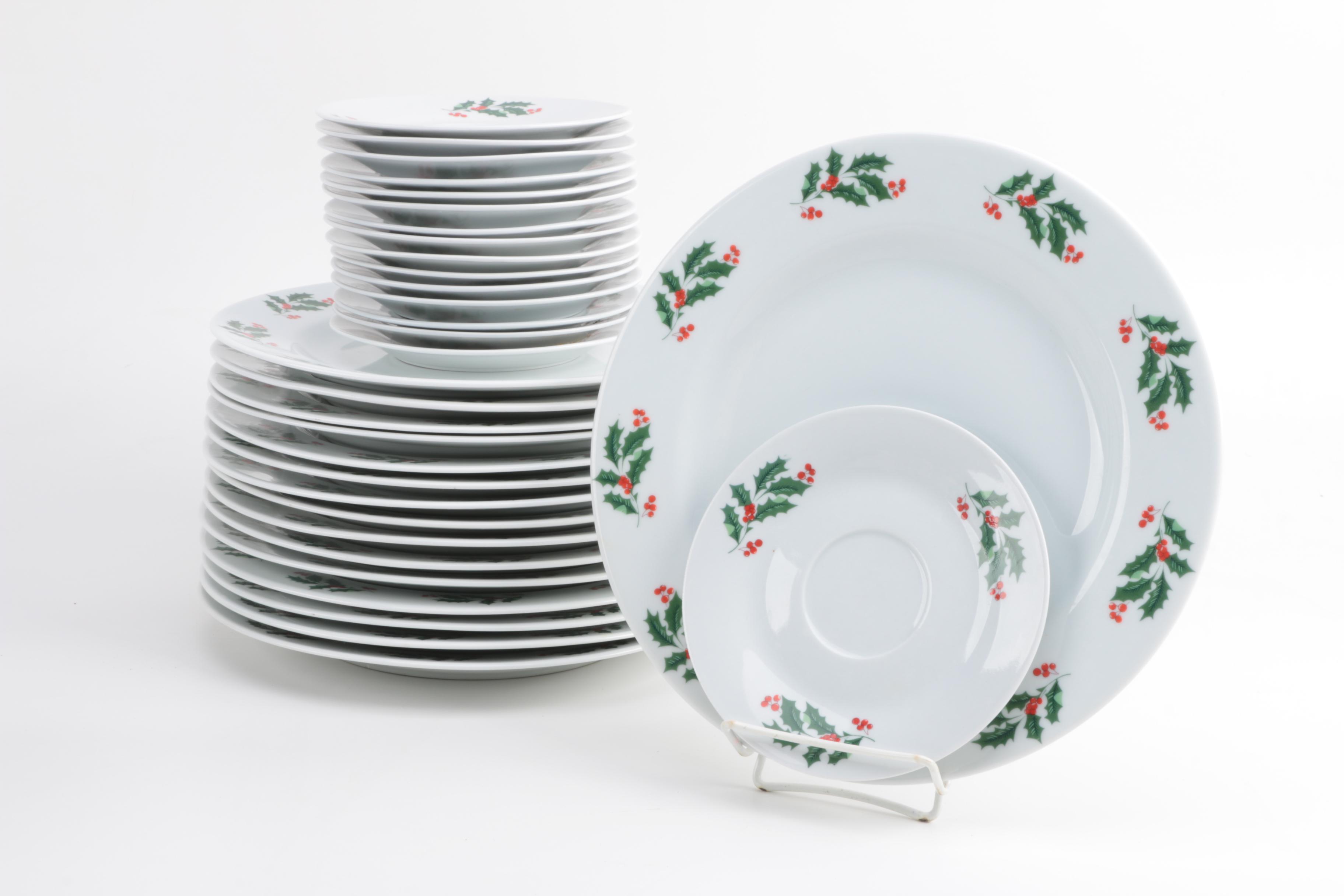 Chinese Holly and Berry Porcelain Tableware