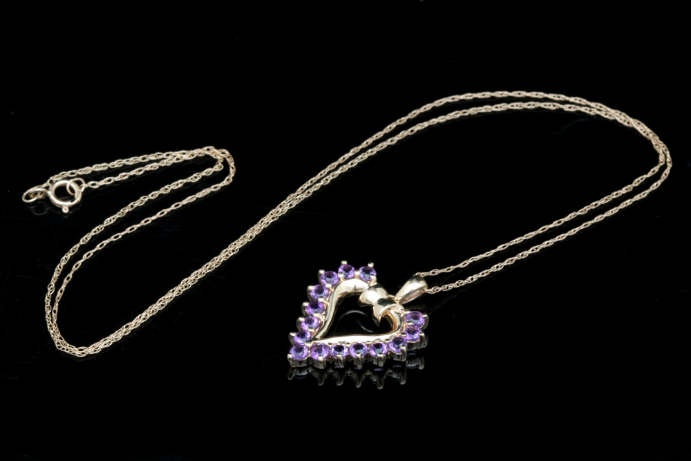 10K Yellow Gold and Amethyst Heart Pendant with Chain