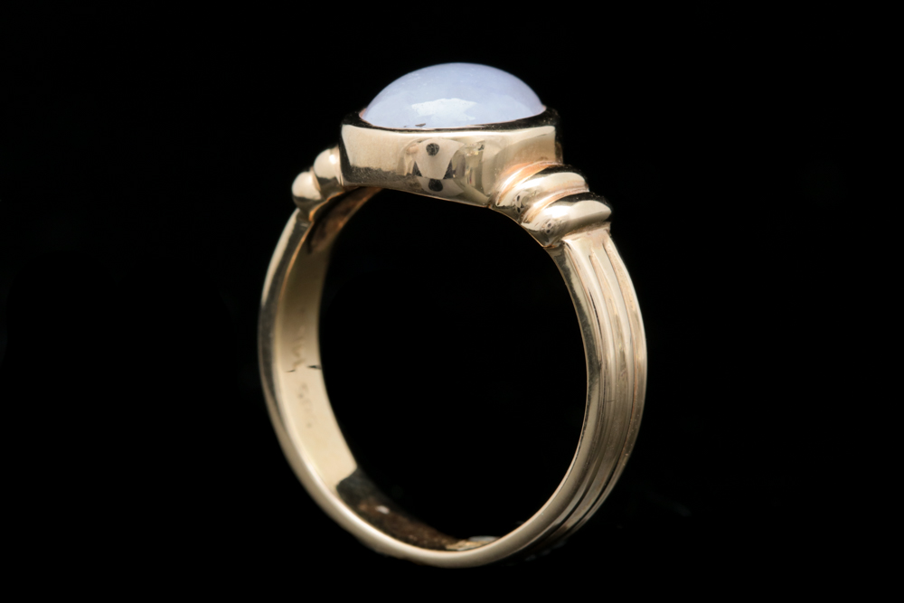 14K Yellow Gold and Purple Jadeite Ring