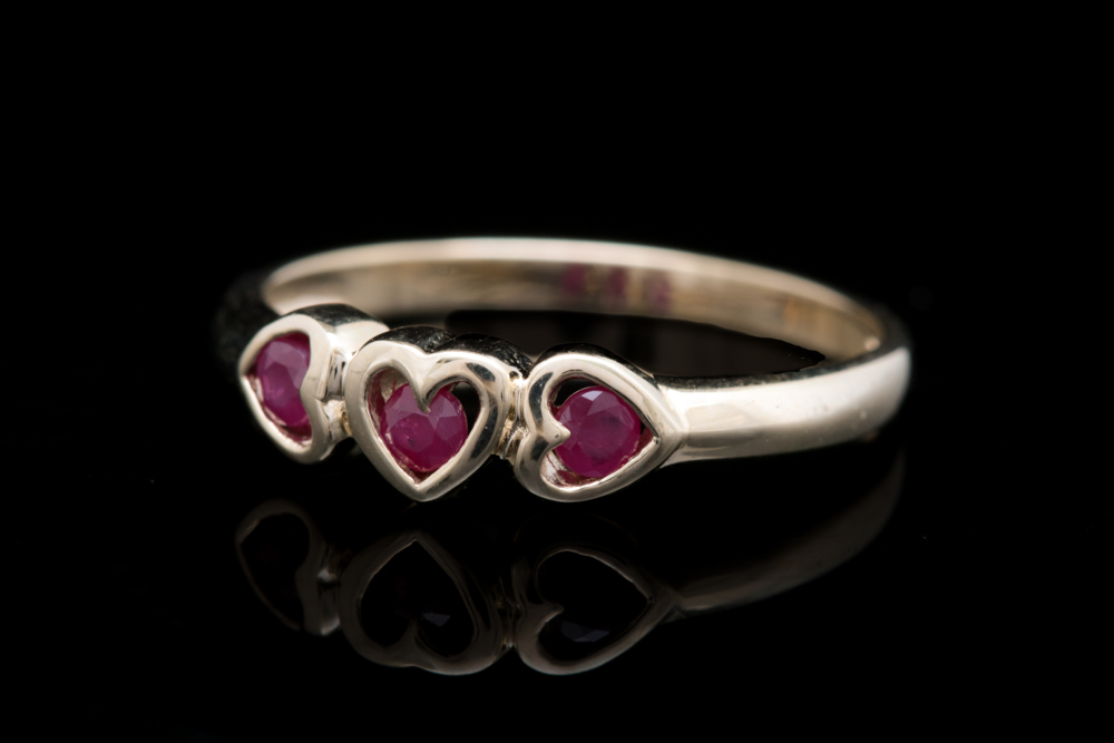 10k Yellow Gold and Ruby Ring
