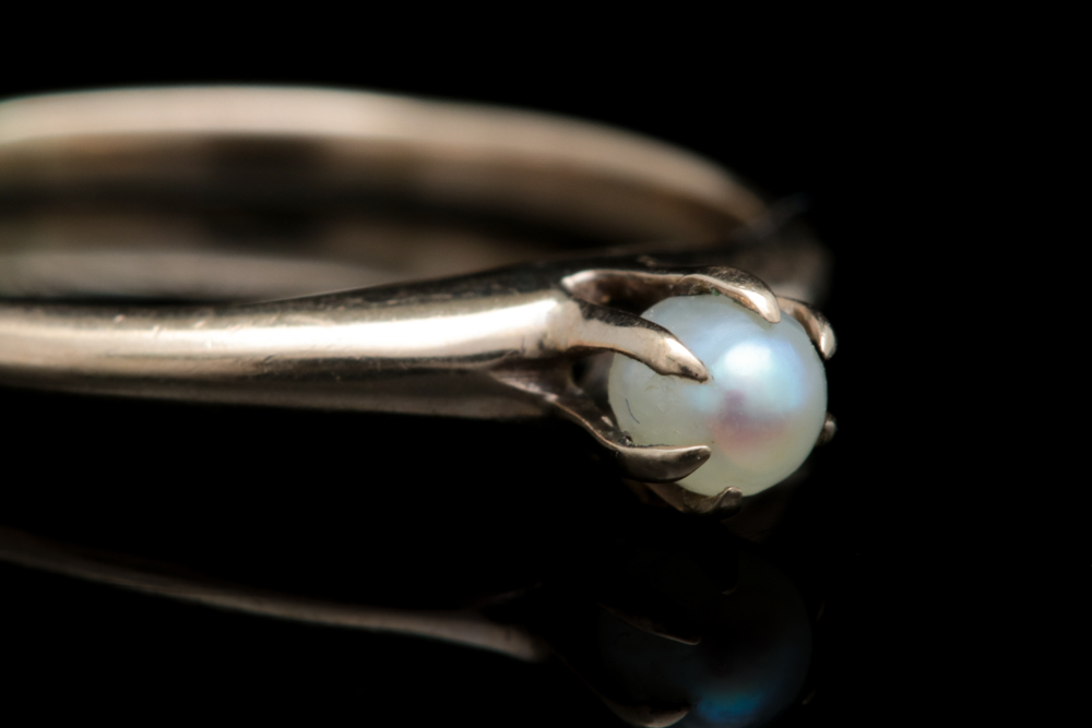 10K Yellow Gold and Cultured Pearl Ring